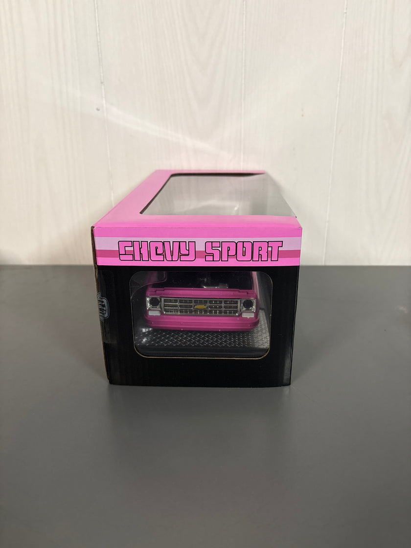 M2 1979 Chevrolet Scottsdale Chevy Sport Diecast