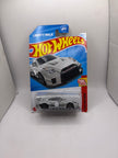 Hot Wheels LB-Silhouette Works GT Nissan 35GT-RR Ver.2 Diecast