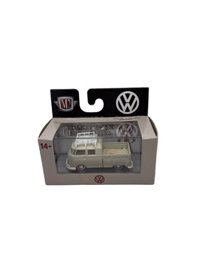 M2 1959 VW Double Cab Truck USA Model Diecast