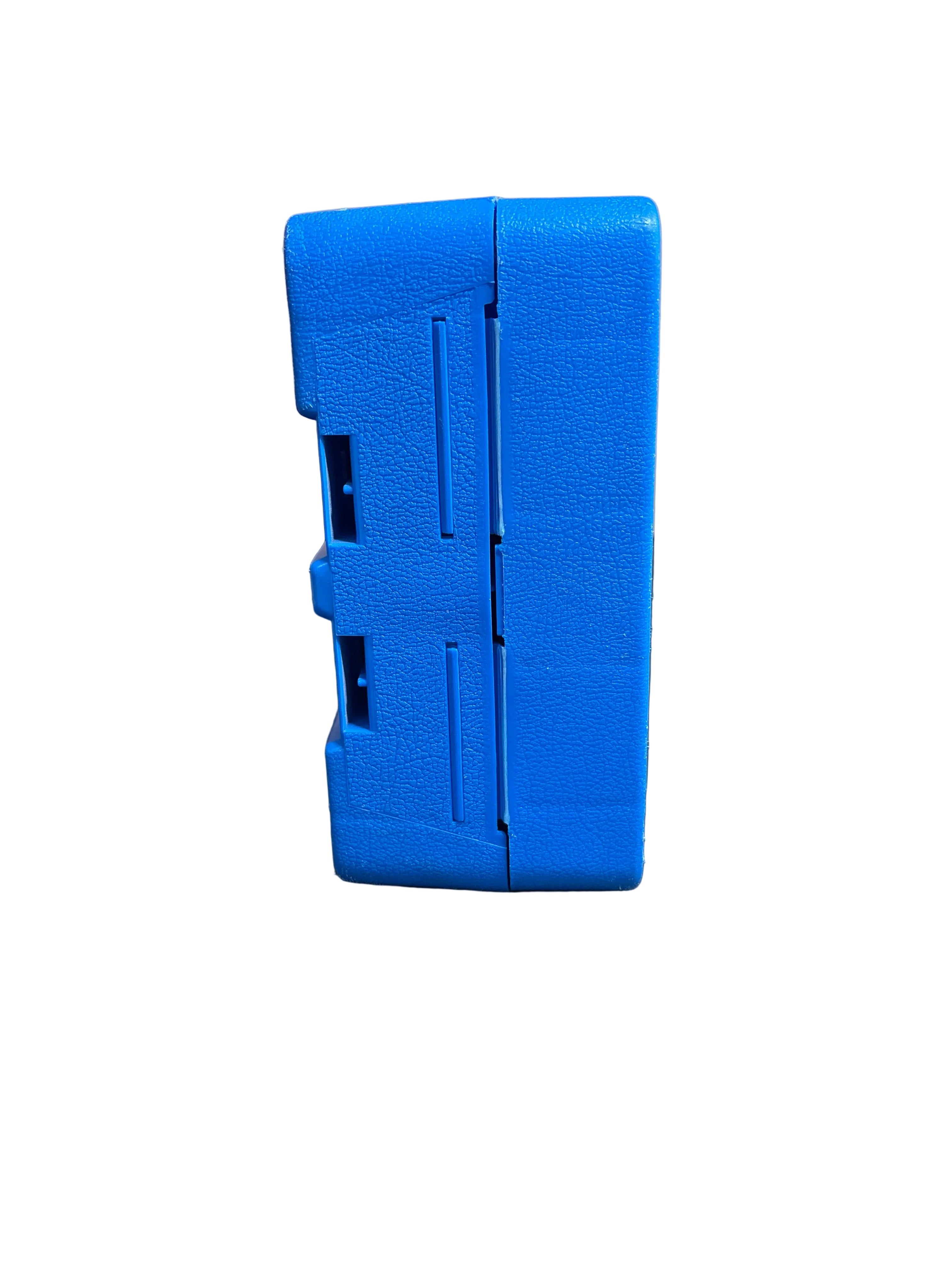 Kenner Fast 111’s Collector’s Case Diecast blue
