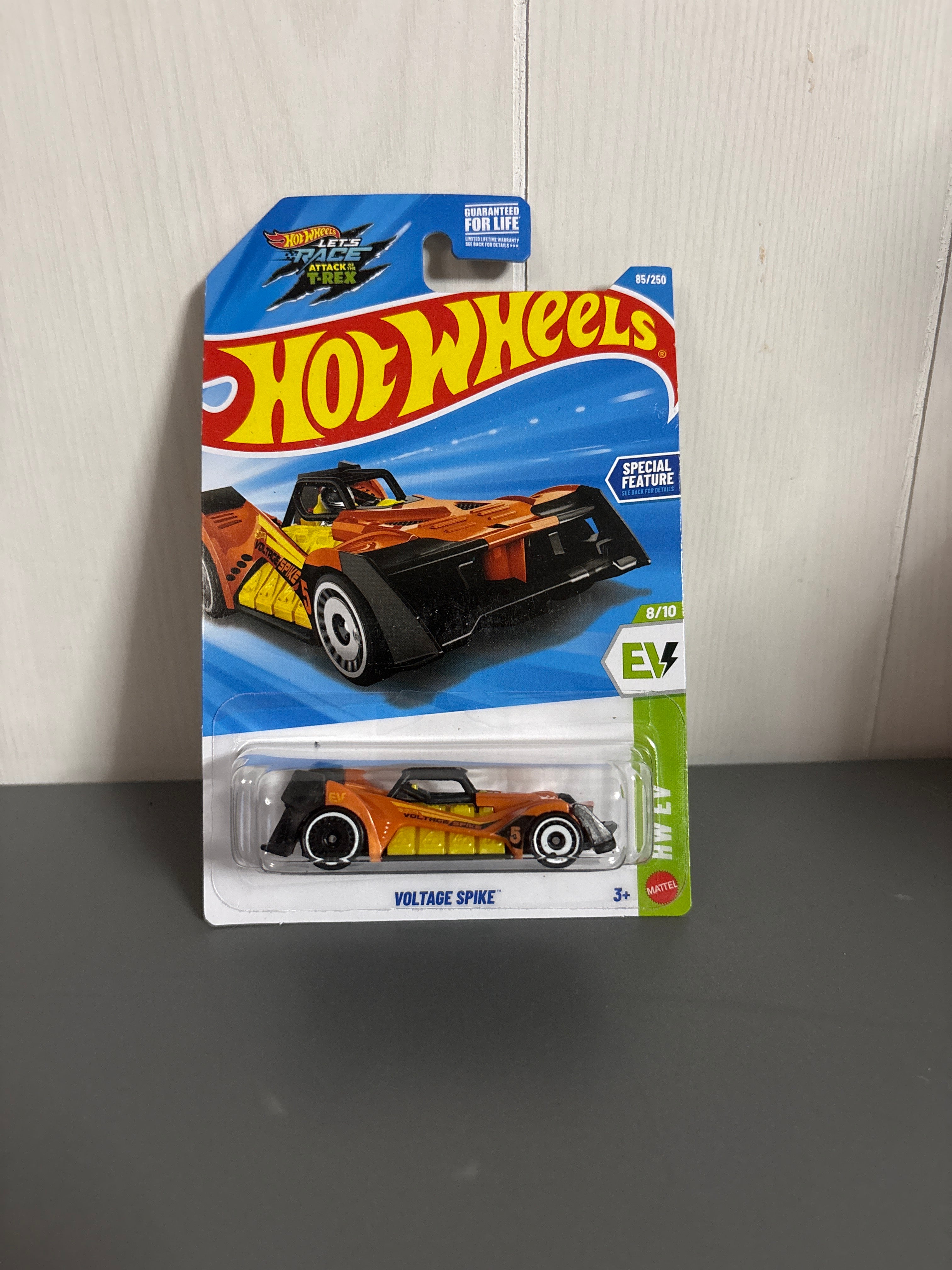 Hot Wheels Voltage Spike Diecast orange