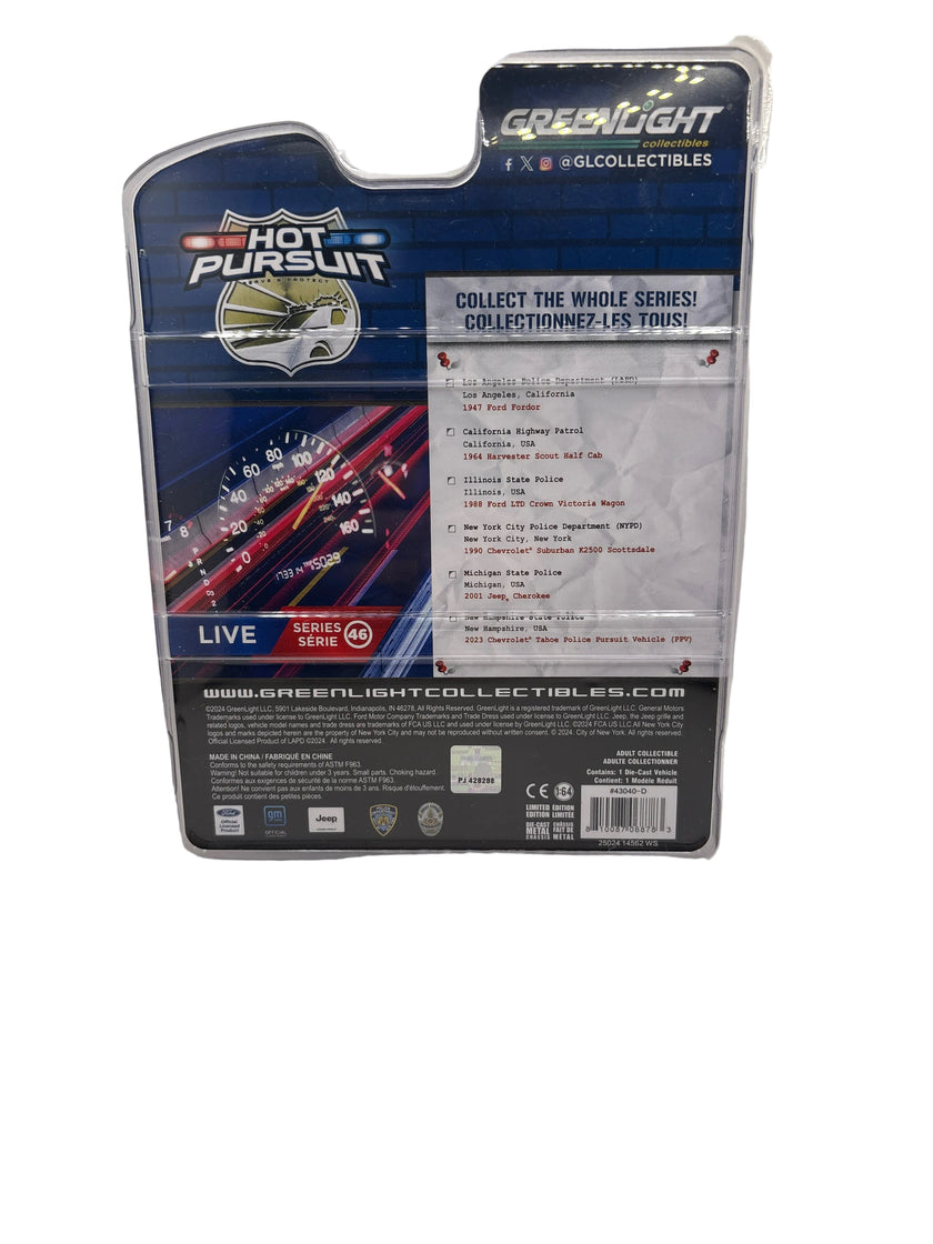 Greenlight 1990 Chevrolet Suburban K2500 Scottsdale Diecast