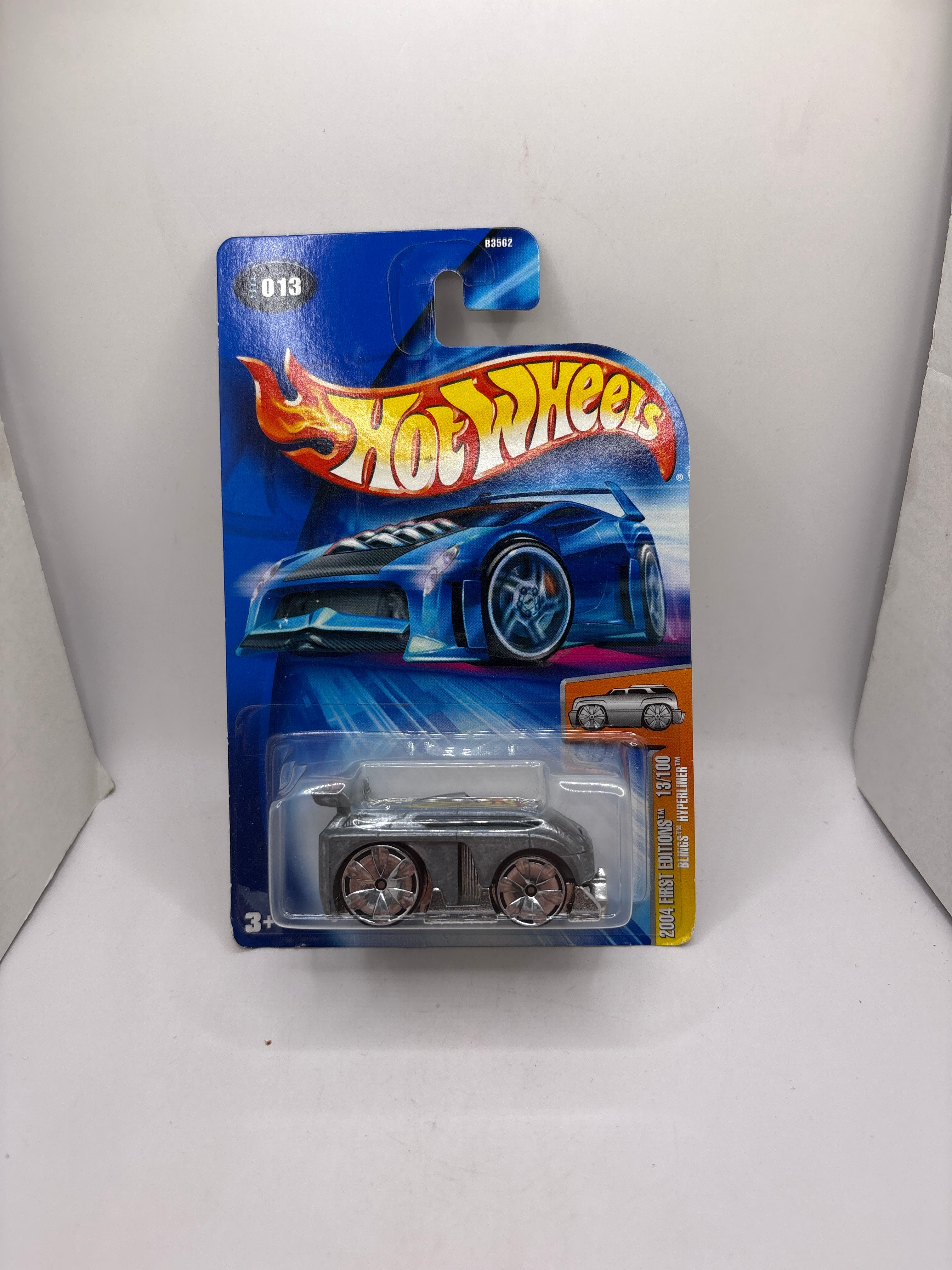 Hot Wheels Blings Hyperliner Diecast