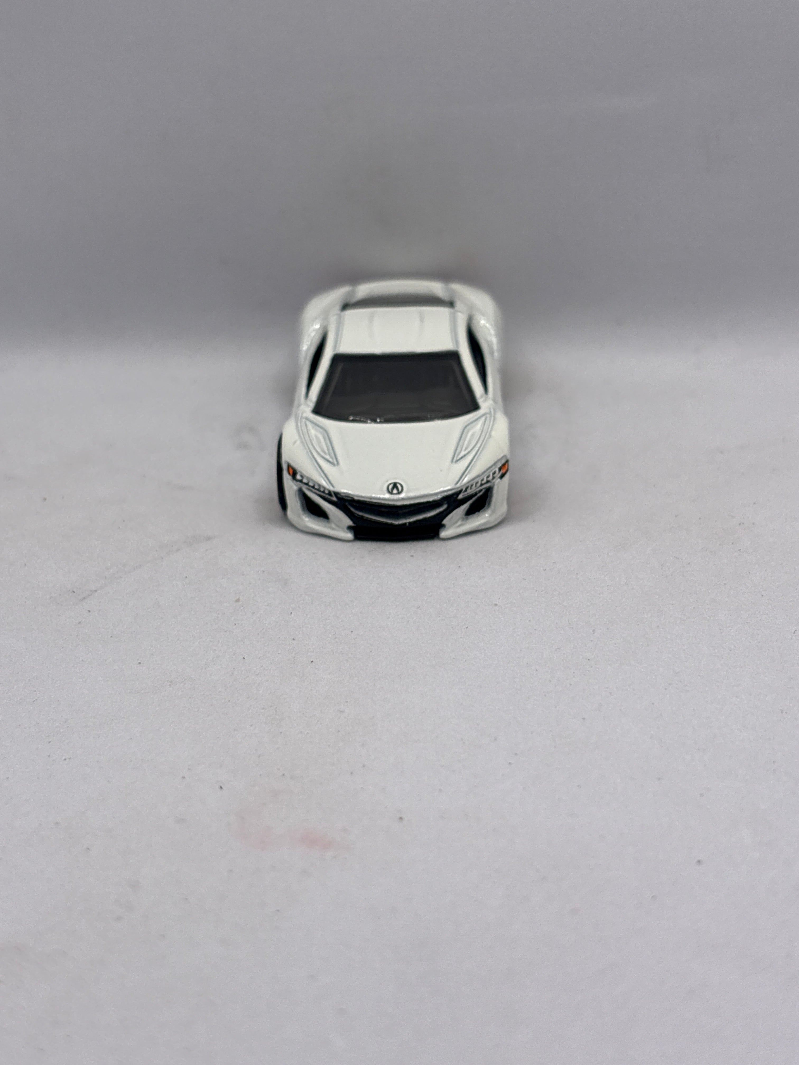 Hot Wheels 17 Acura NSX Diecast