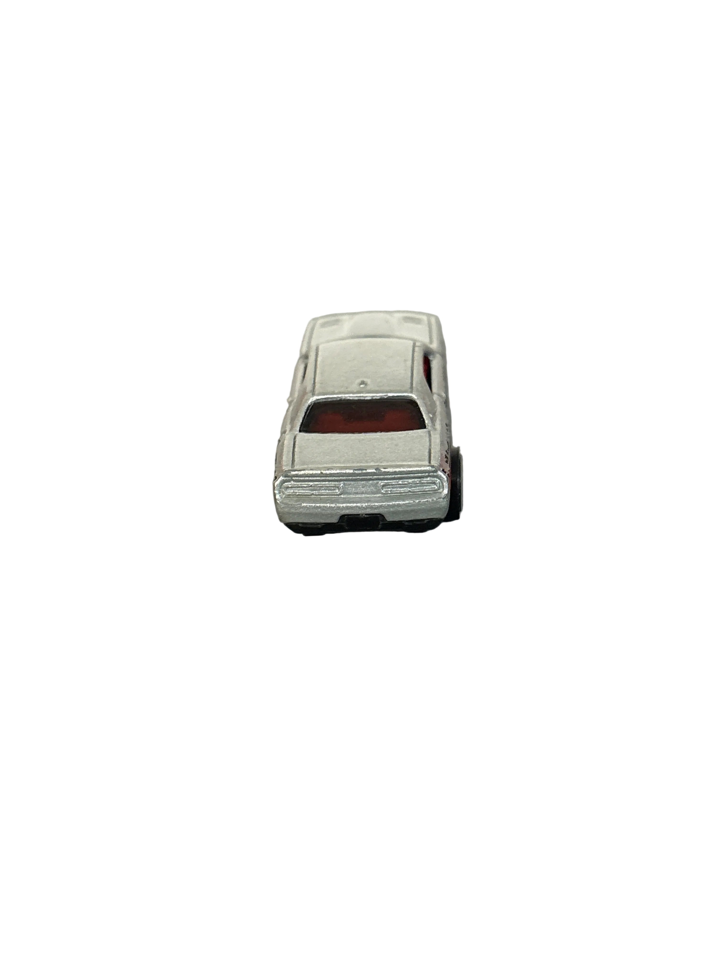 Hot Wheels 15 Dodge Challenger SRT Diecast