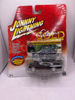 Johnny Lightning 1957 Studebaker Golden Hawk Diecast