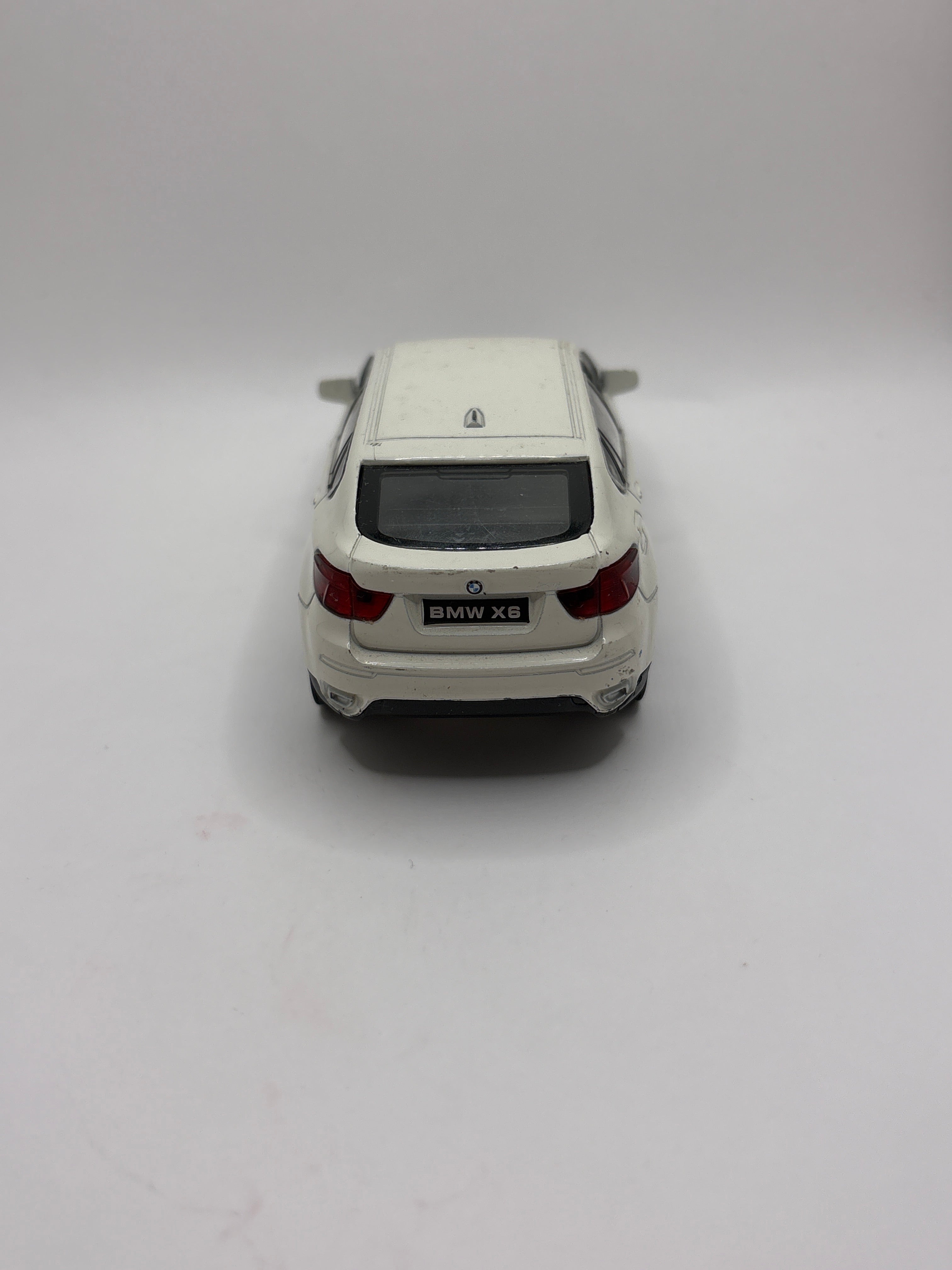 Welly BMW X6 Diecast