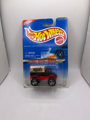 Hot Wheels Mercedes-Benz Unimog Diecast