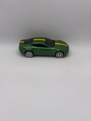 Hot Wheels Aston Martin V8 Vantage Diecast