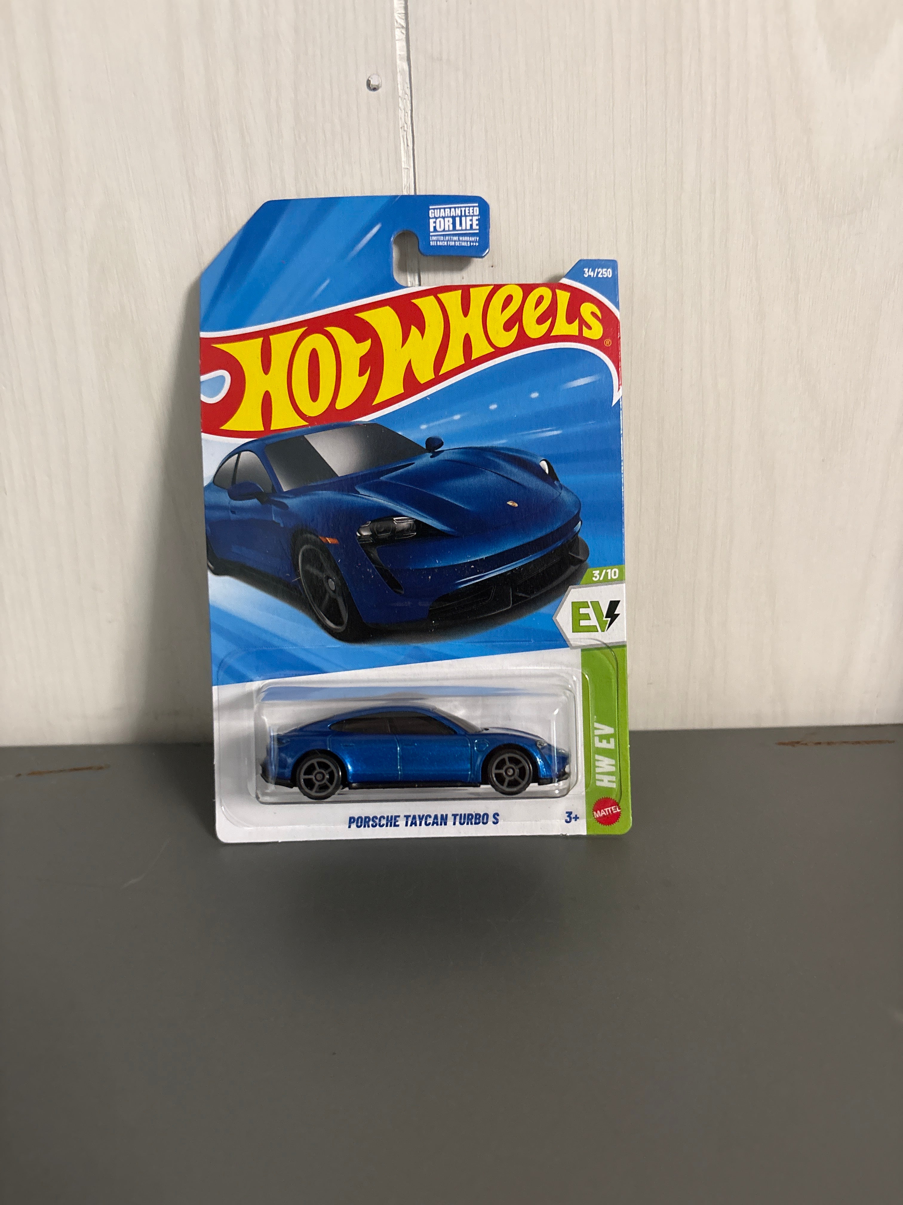 Hot Wheels Porsche Taycan Turbo S Diecast