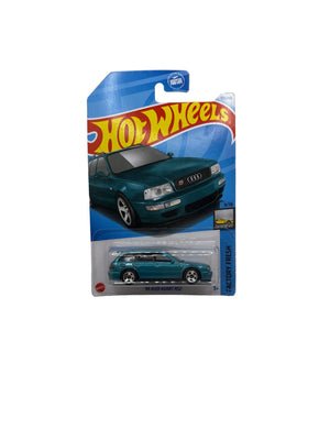 Hot Wheels 94 Audi Avant RS2 Diecast green