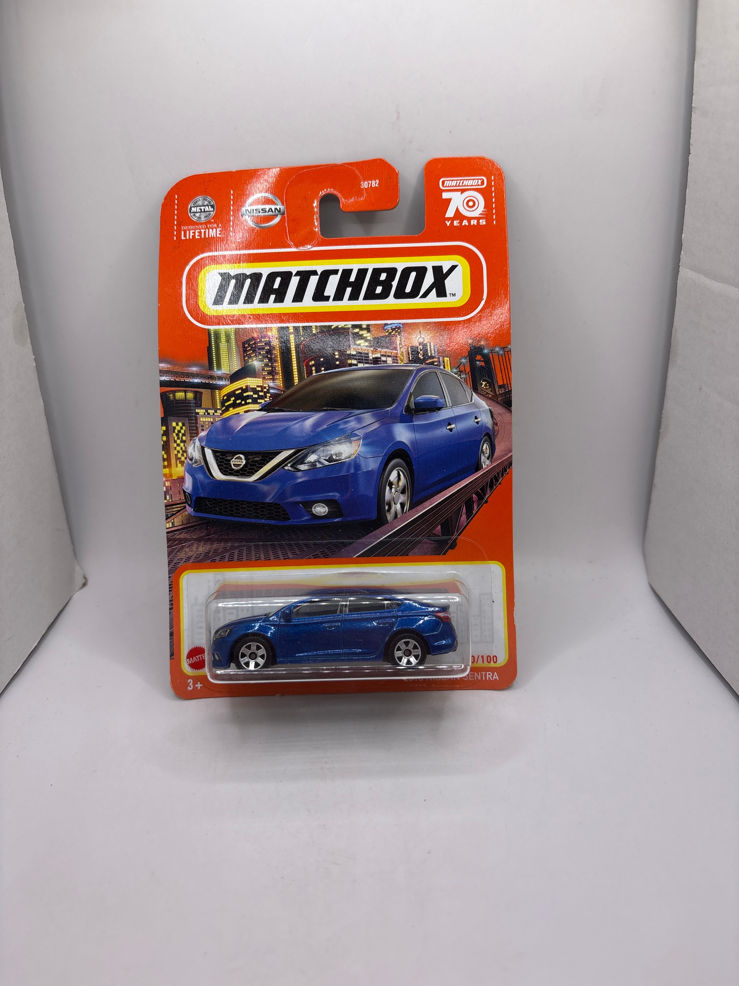 Matchbox 2016 Nissan Sentra Diecast