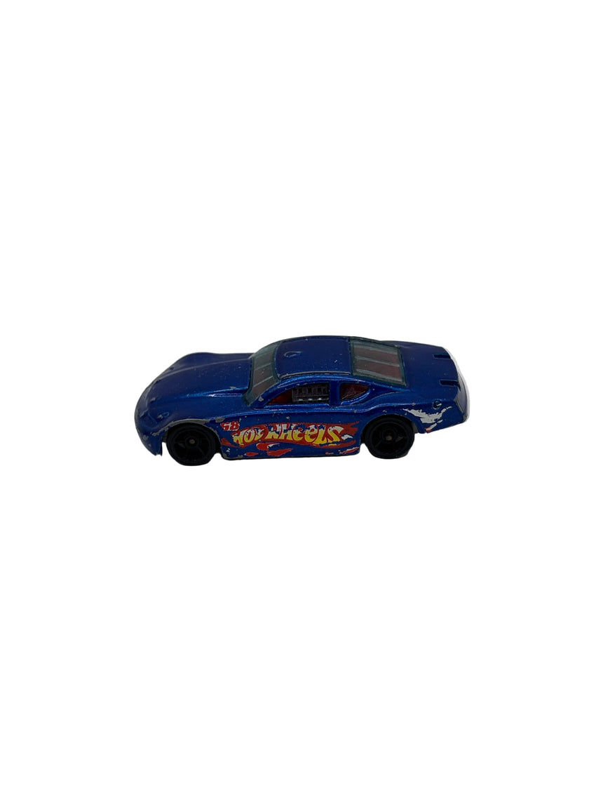 Hot Wheels Circle Tracker Diecast blue