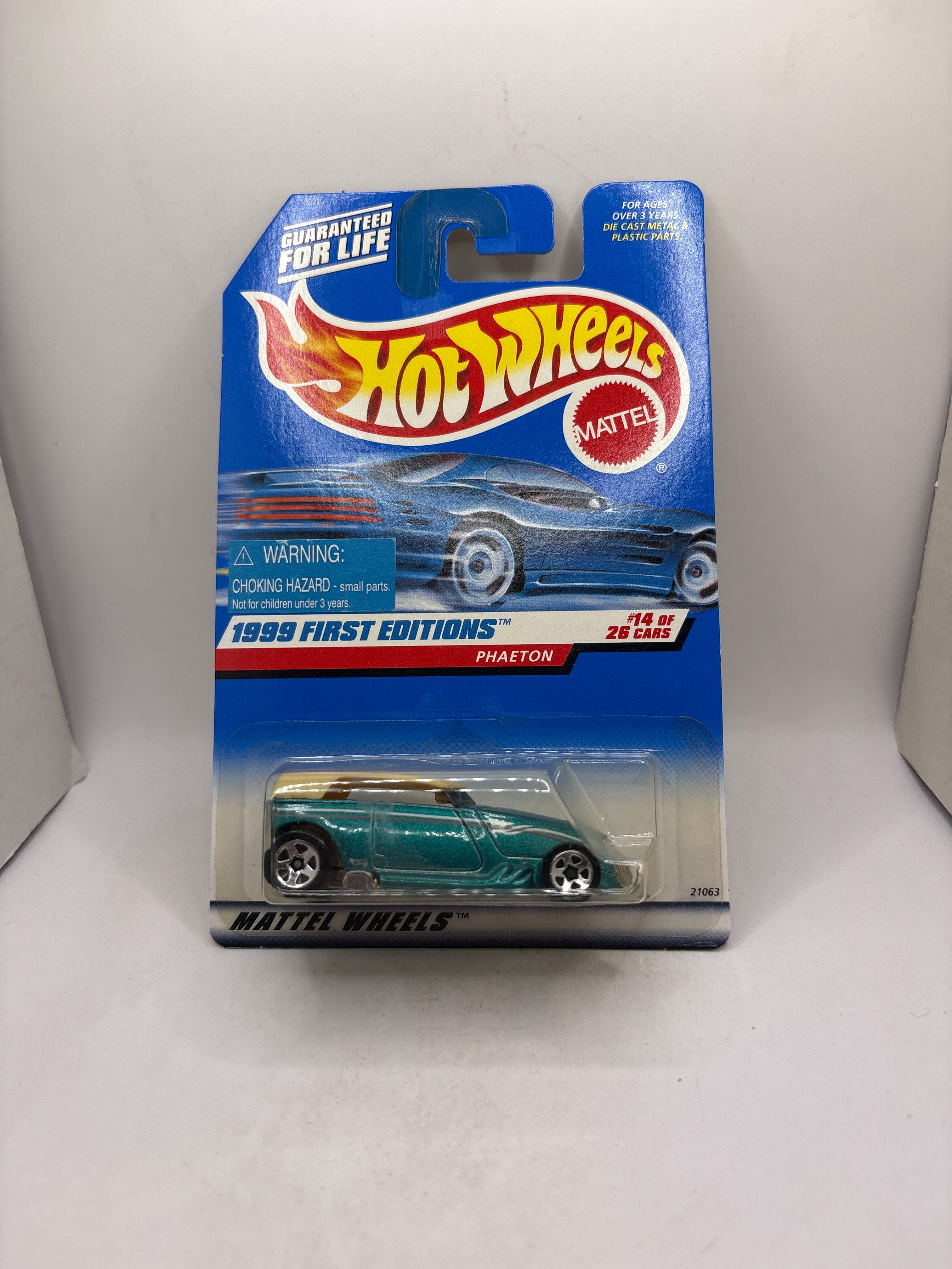 Hot Wheels Phaeton Diecast green