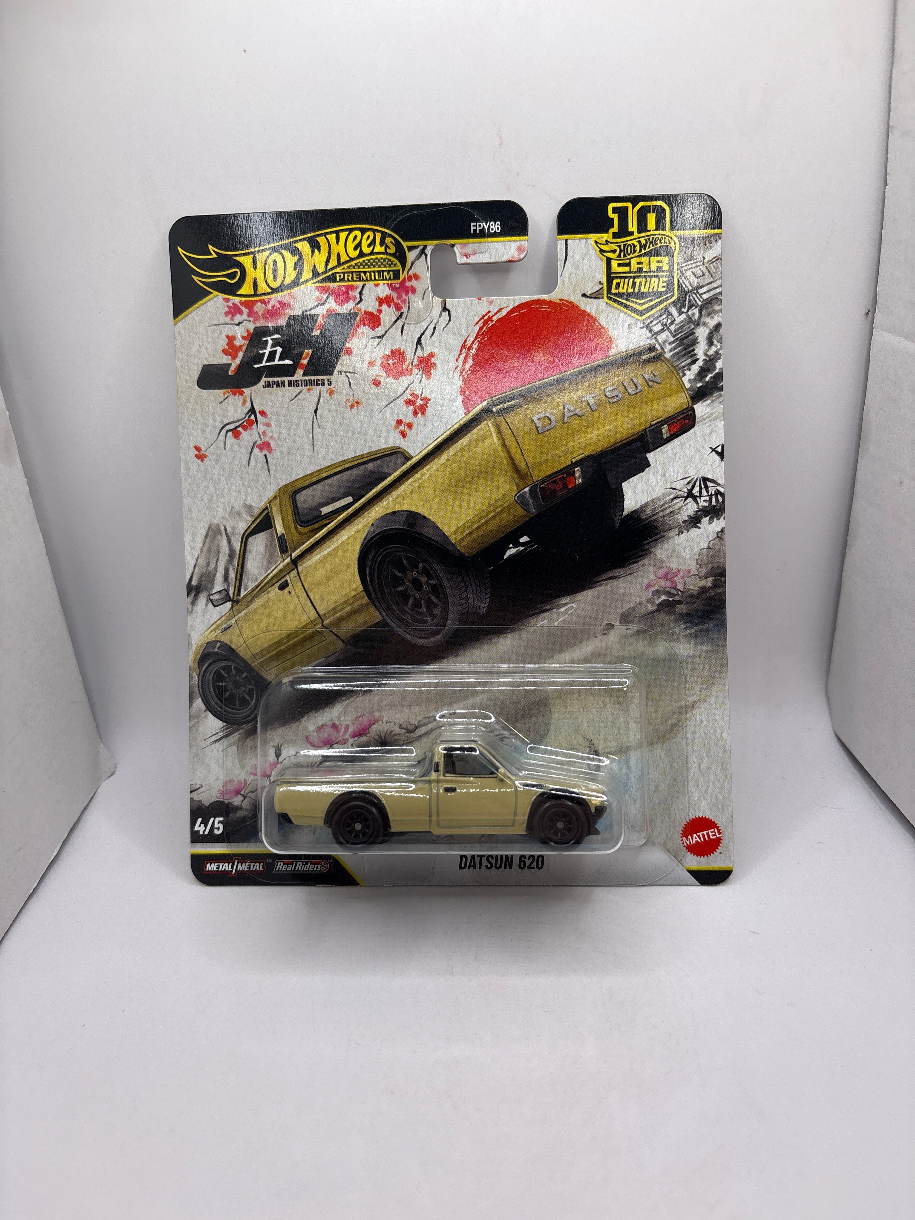 Hot Wheels Datsun 620 Diecast yellow