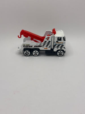 Hot Wheels Rig Wrecker Diecast