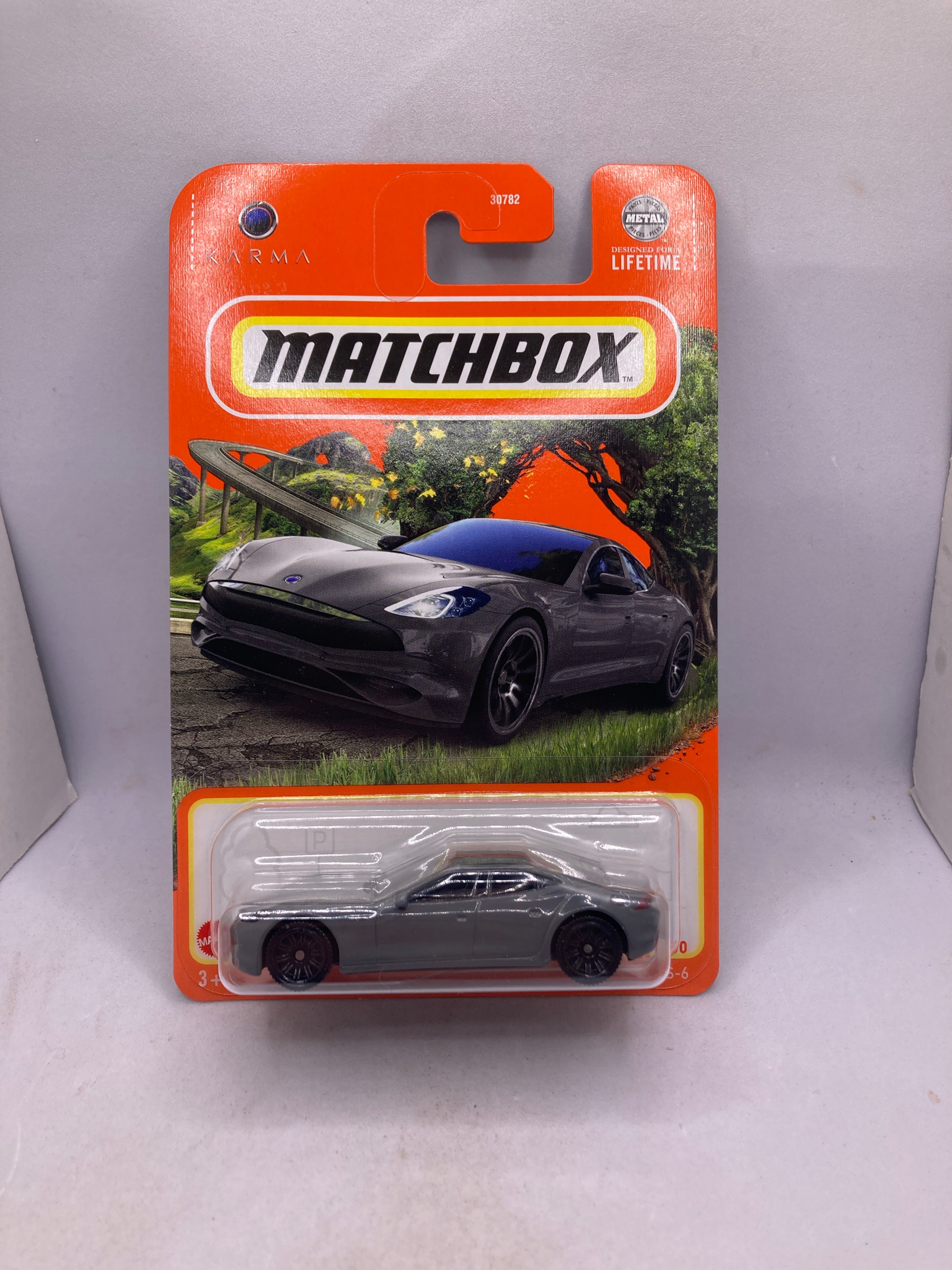 Matchbox Karma GS-6 Diecast