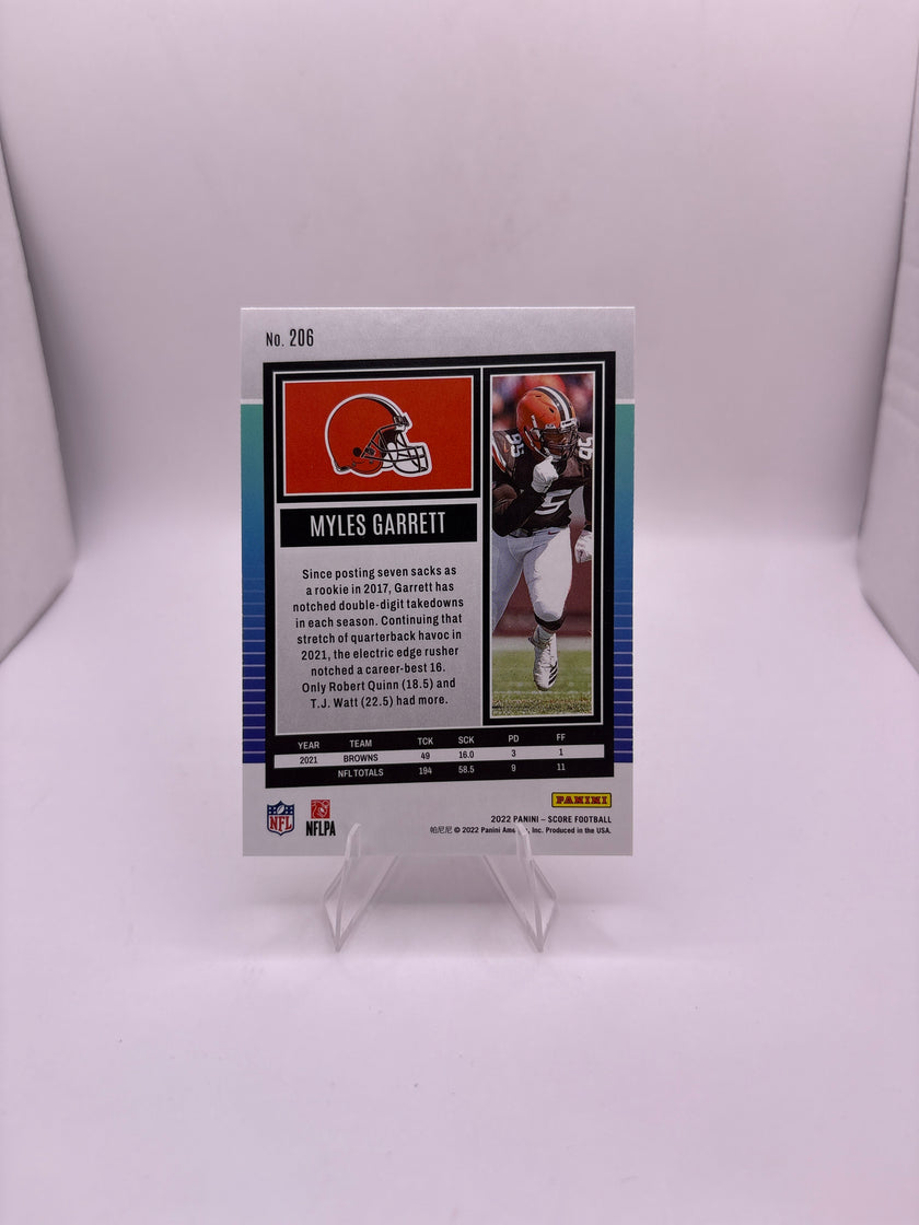 Score Myles Garrett