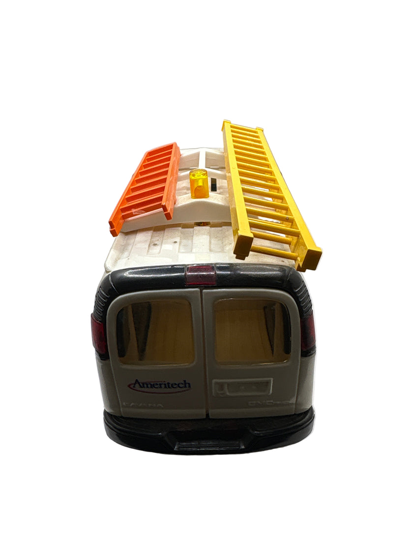 DG Productions GMC Savanna Diecast white