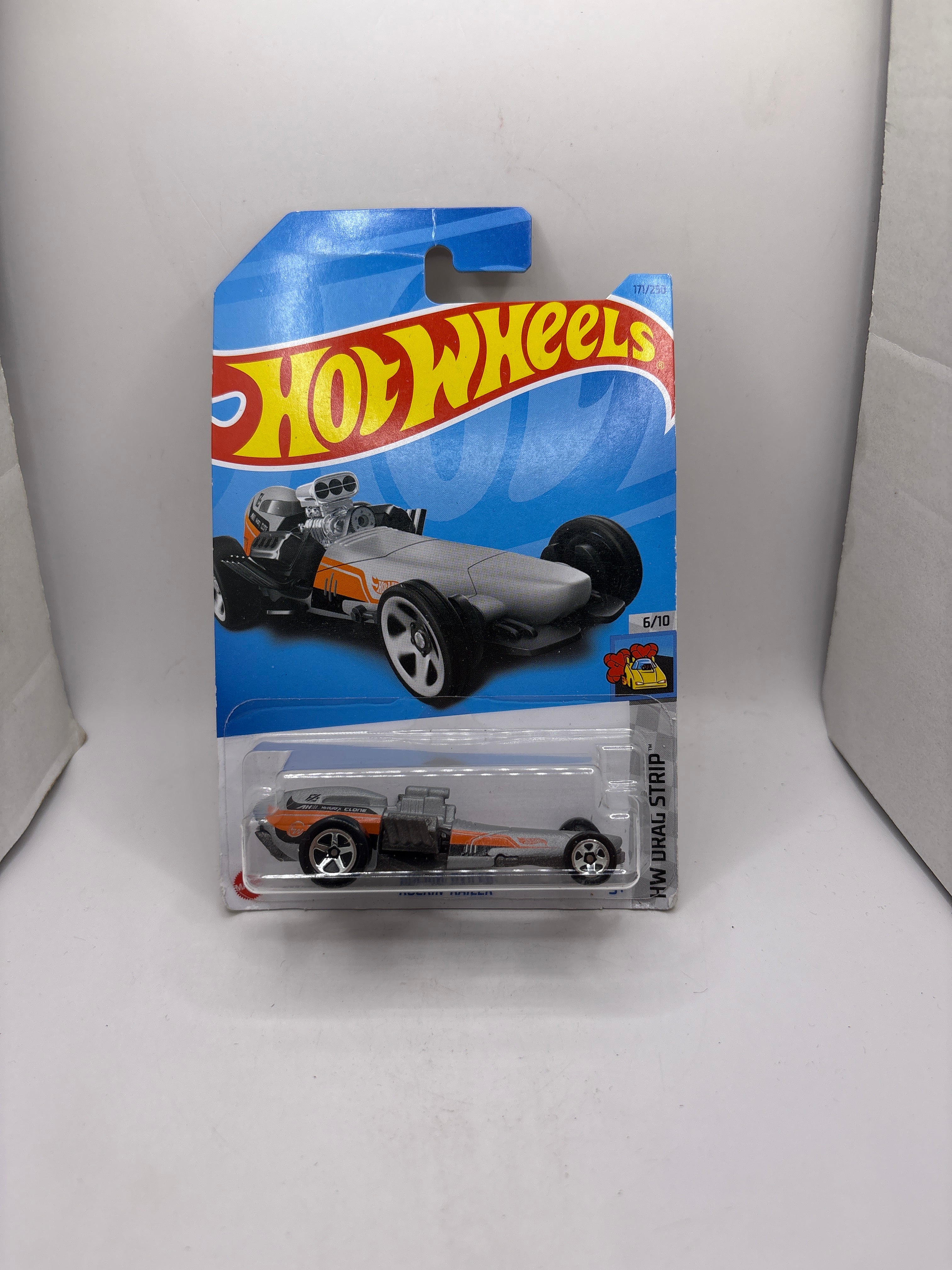 Hot Wheels Rockin Railer Diecast