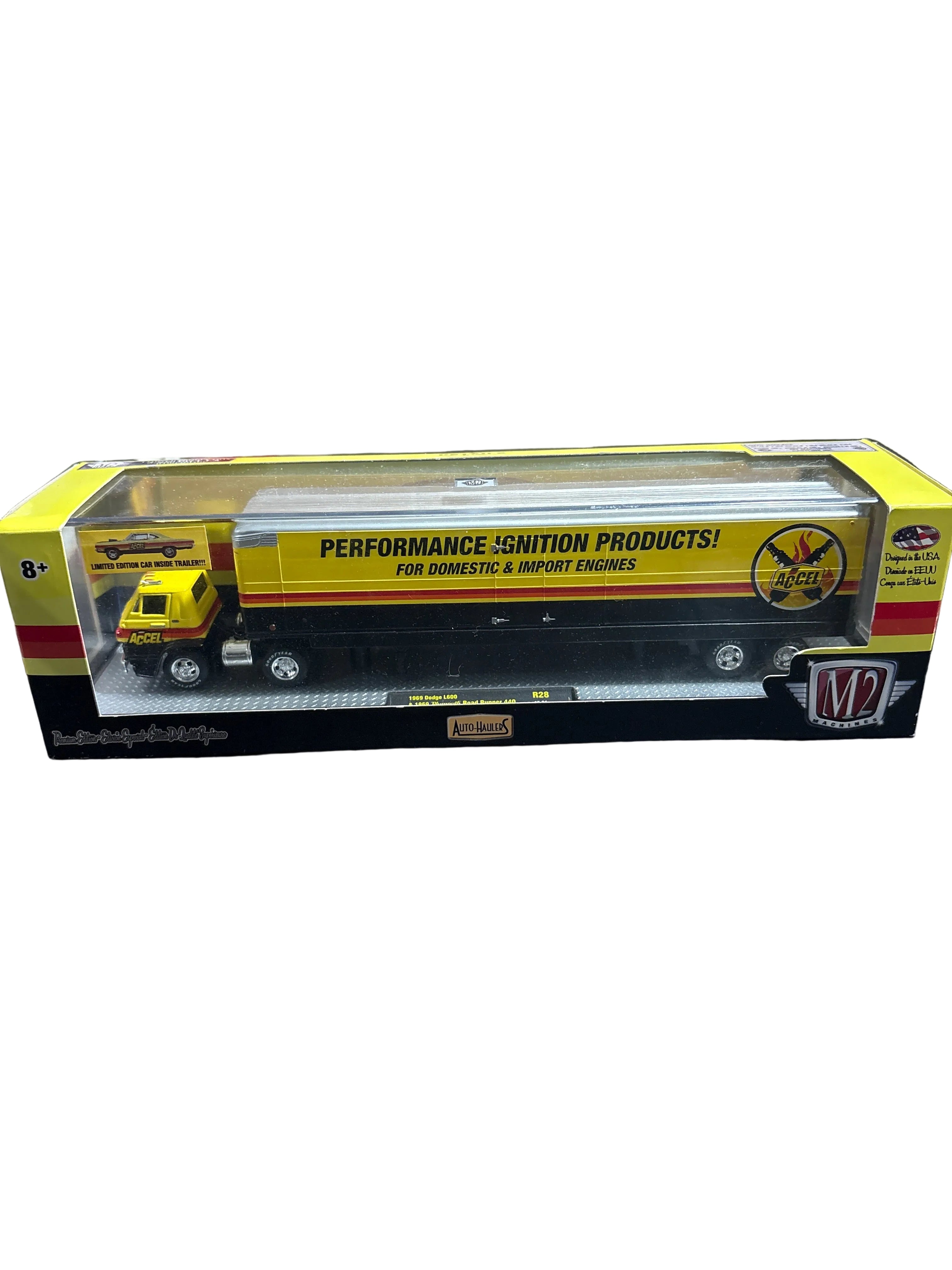 M2 1969 Dodge L600 & 1969 Plymouth Road Runner 440 Diecast