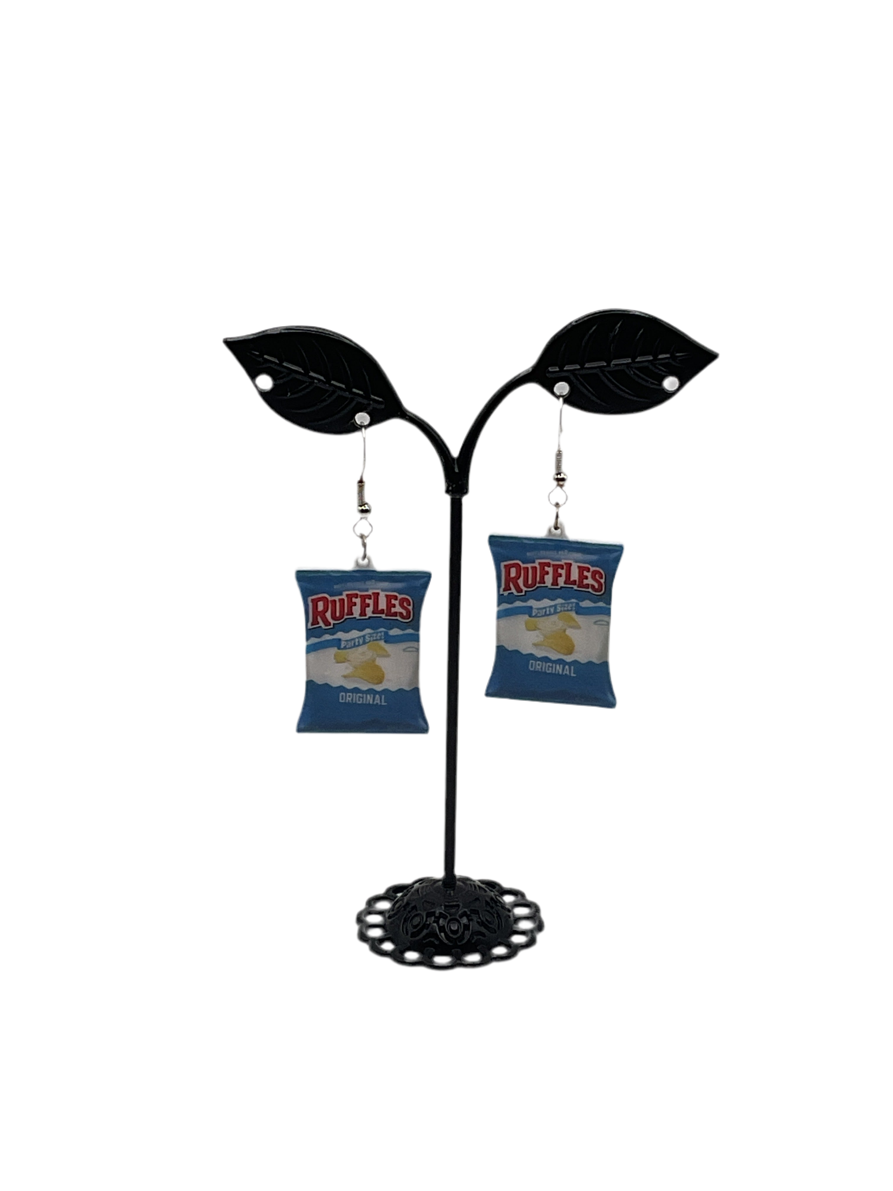 Ruffles chip earrings