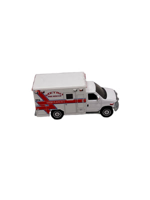 Matchbox 2009 Ford E-350 Ambulance Diecast white