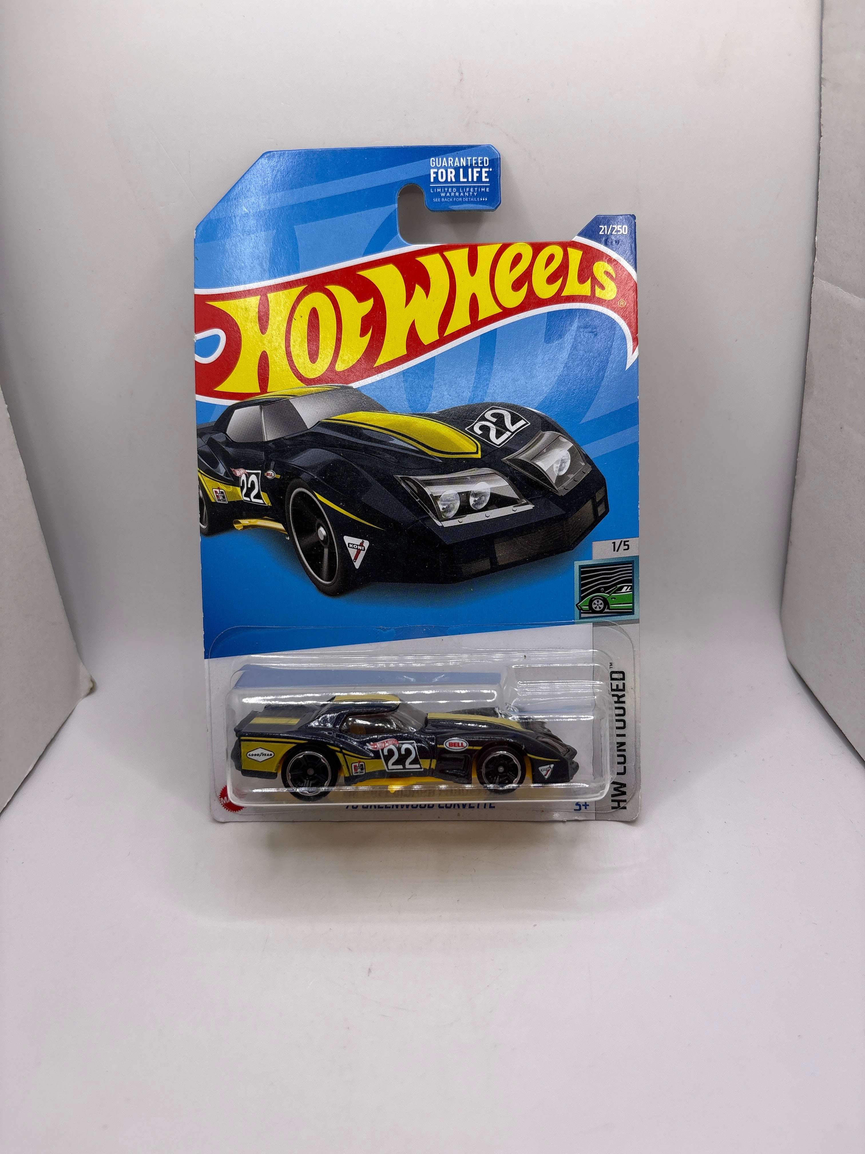 Hot Wheels 76 Greenwood Corvette Diecast
