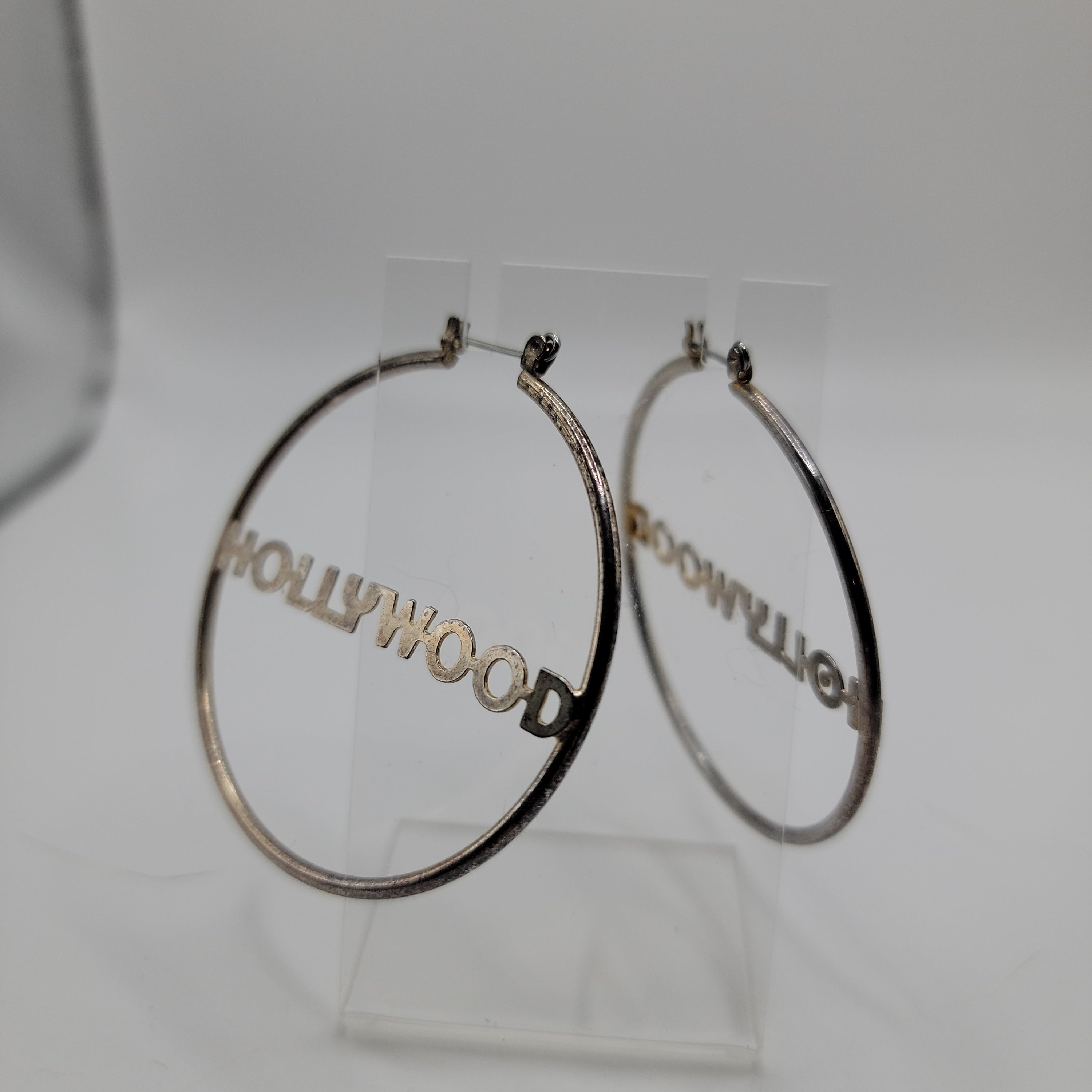 Hollywood Circle Hoop Earrings