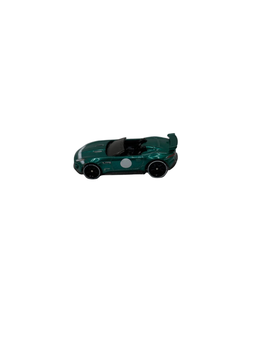 Hot Wheels 15 Jaguar F-Type Project 7 Diecast green