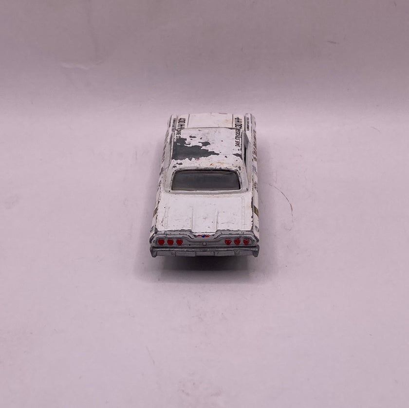 Johnny Lightning 1963 Chevy Impala Diecast