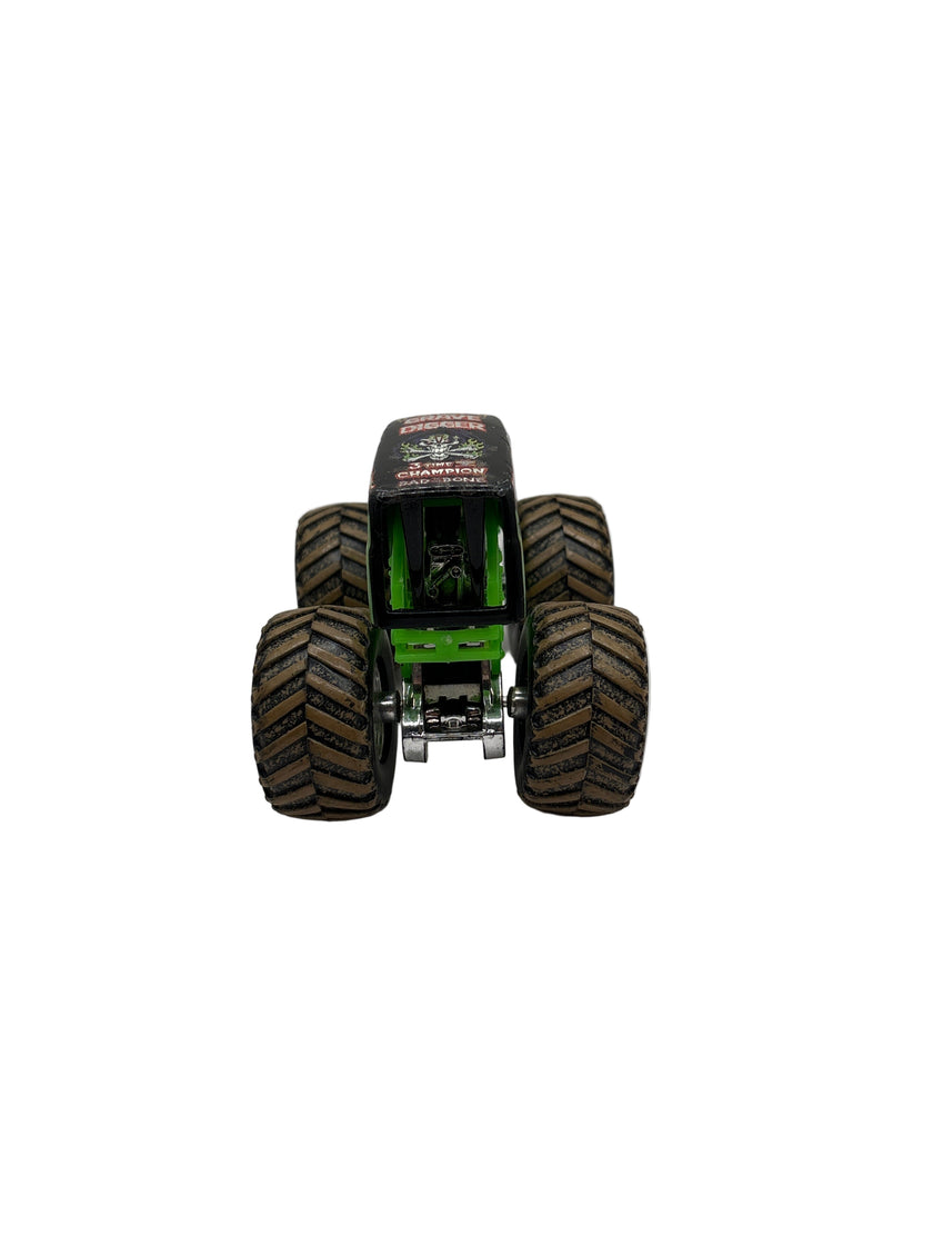 Hot Wheels Grave Digger Monster Truck Diecast green