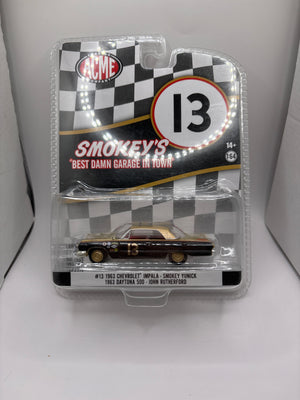 Greenlight Acme Trading Company #13 1963 Chevrolet Impala Smokey Yunick 1963 Daytona 500 John Rutherford Diecast