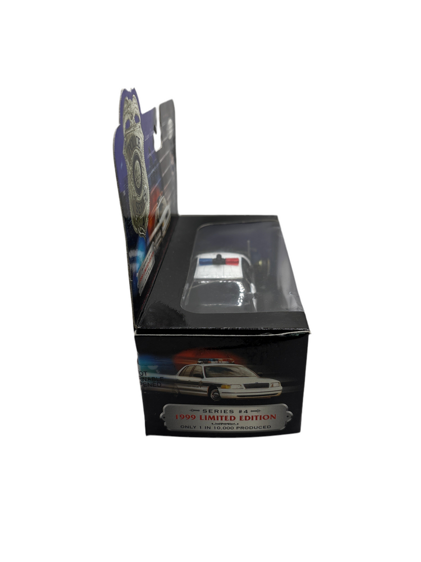 Road Champs Crown Victoria Diecast