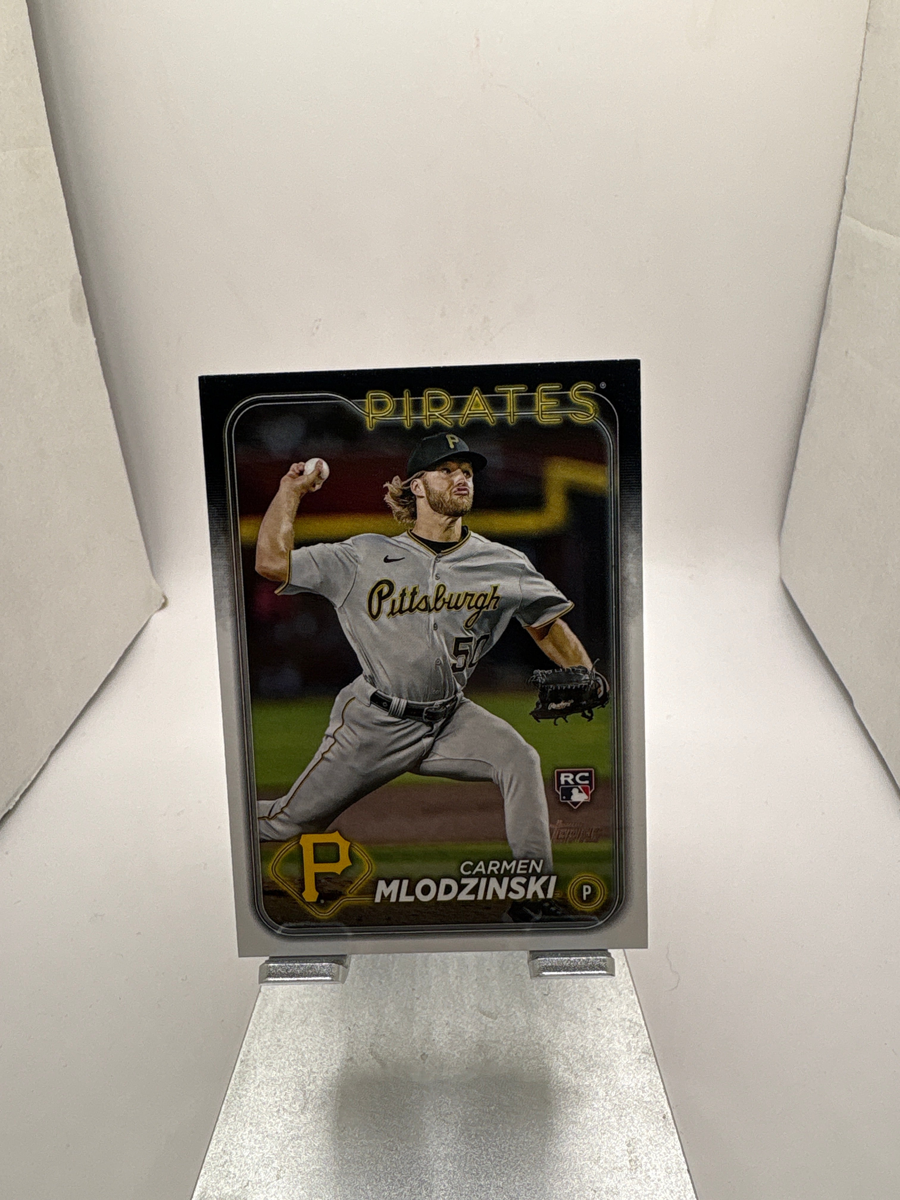 Topps Carmen Mlodzinski