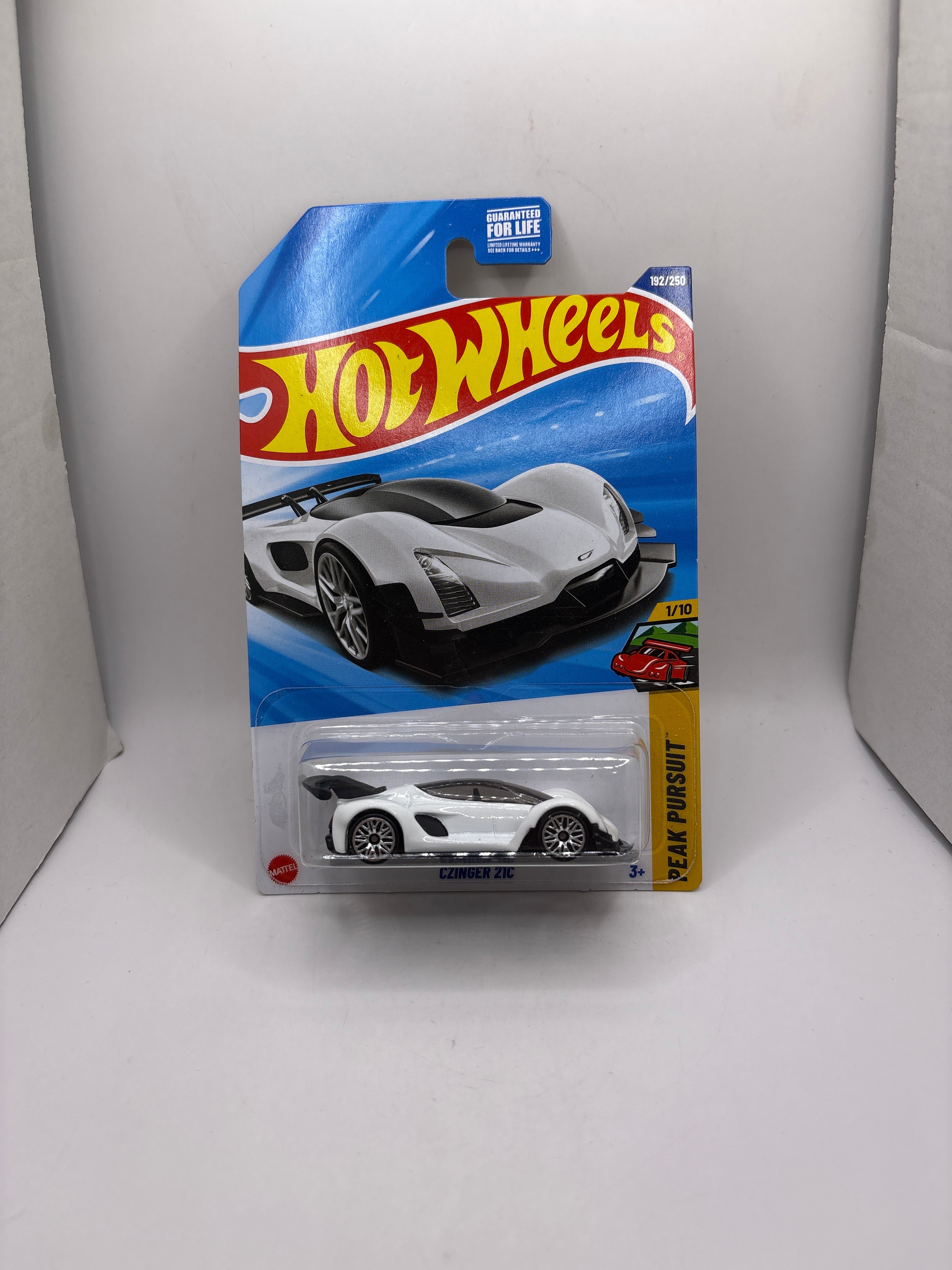 Hot Wheels Czinger 21C Diecast white
