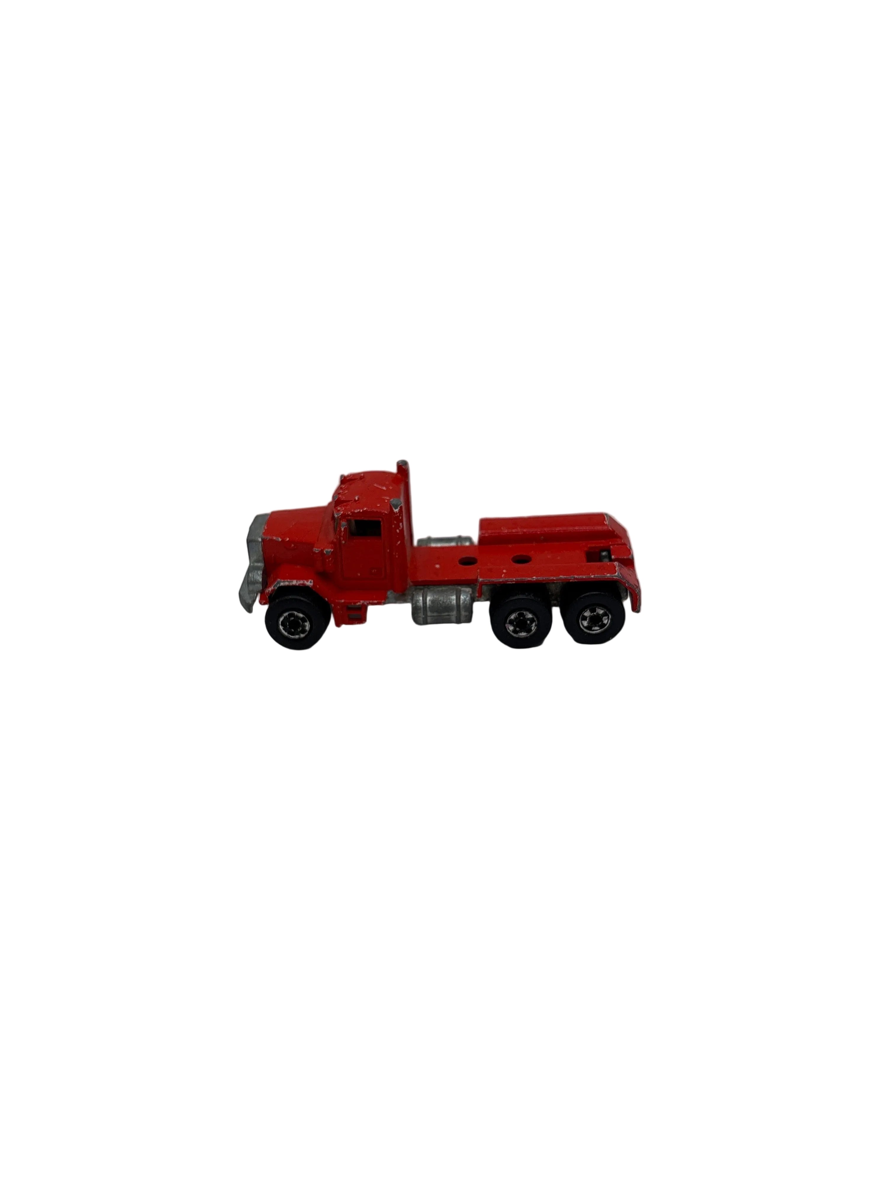 Hot Wheels Peterbilt Diecast red