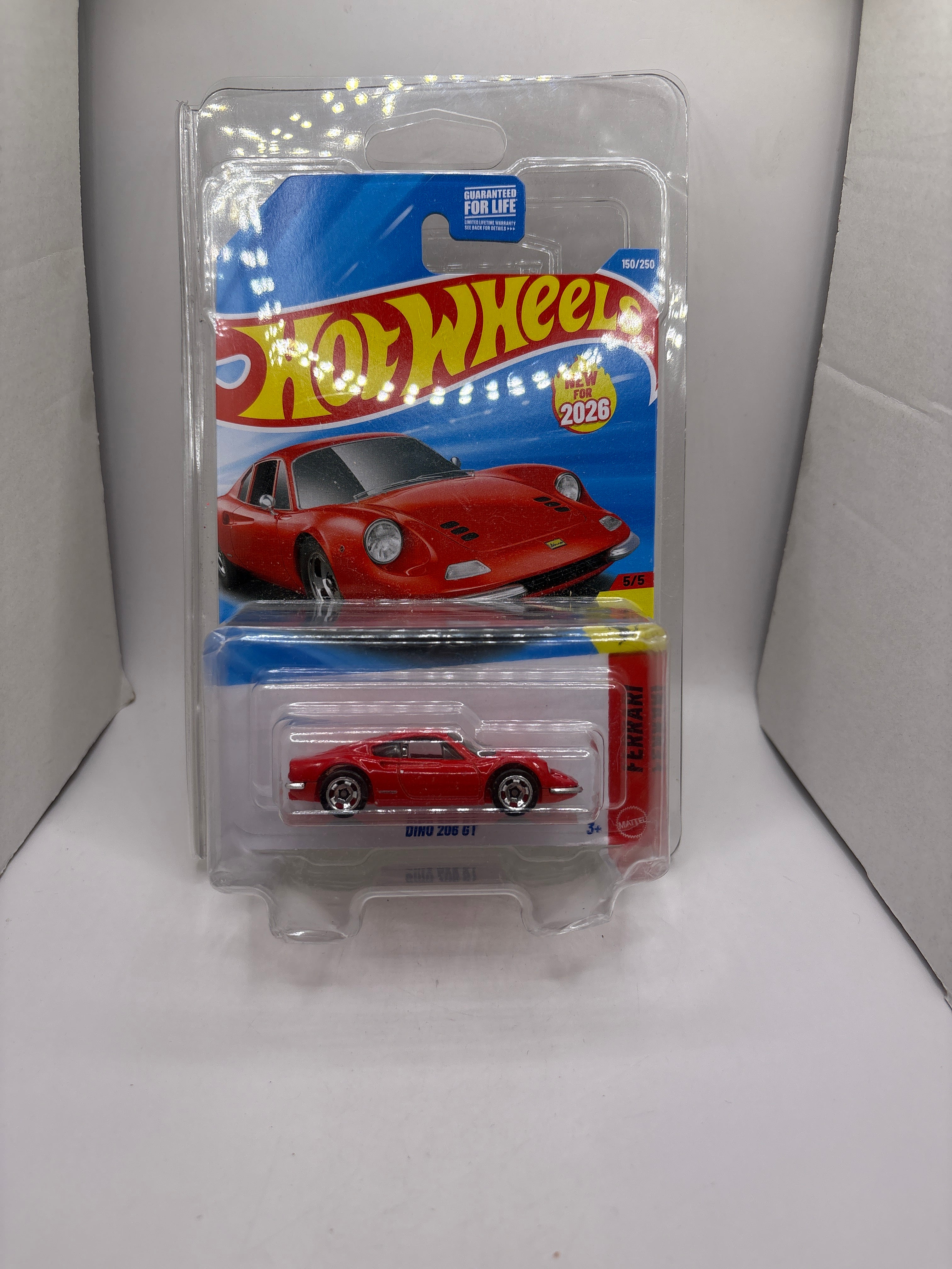 Hot Wheels Dino 206 GT Diecast red
