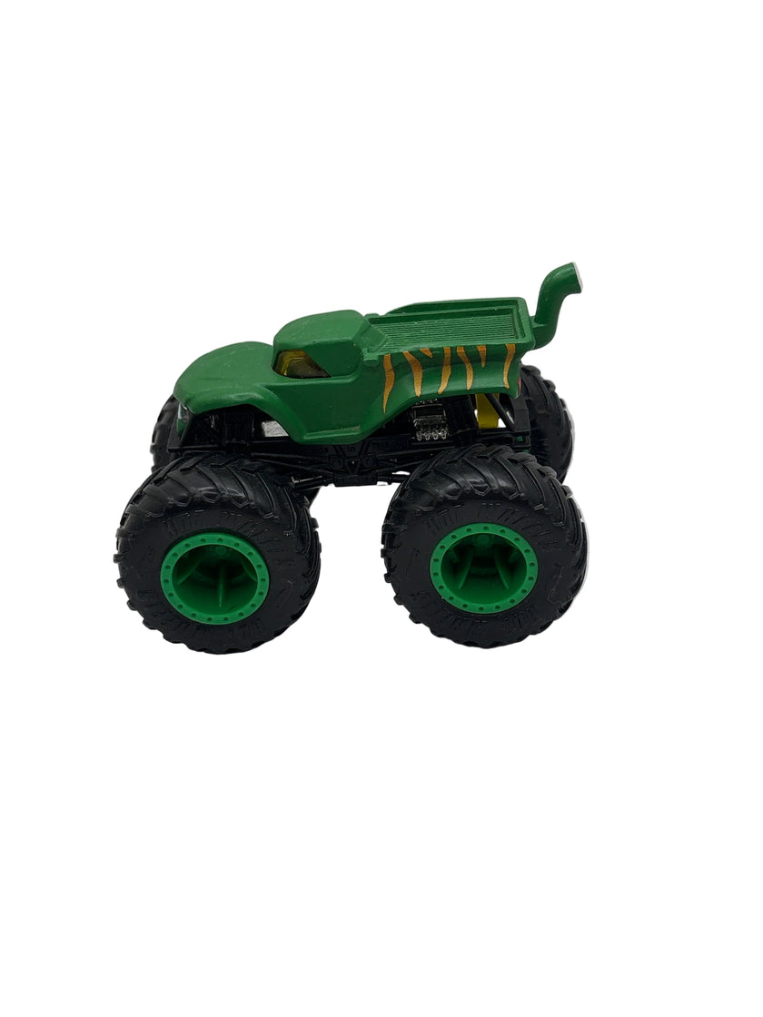 Hot Wheels Battle Cat Monster Truck Diecast green
