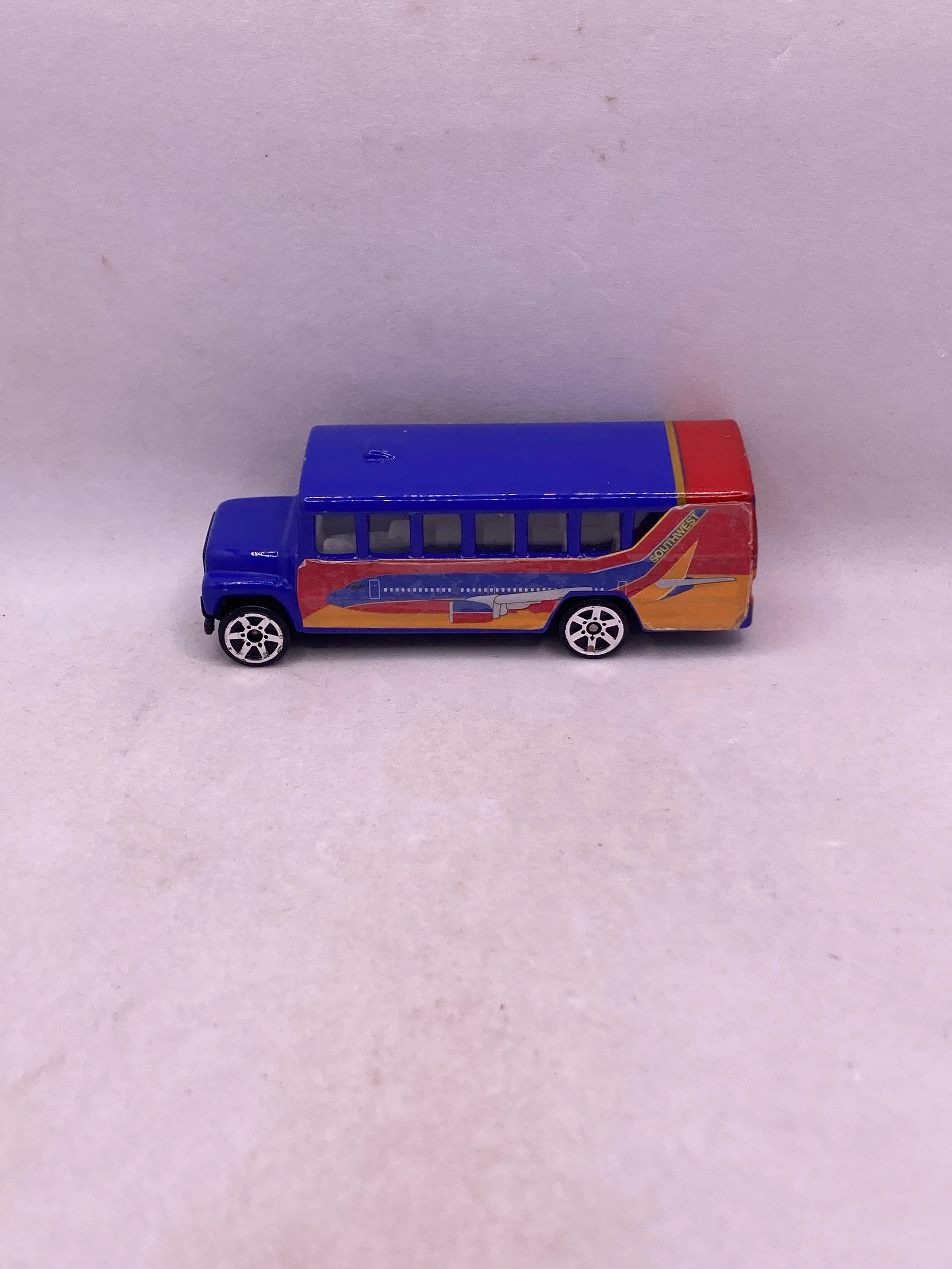 Unknown School Bus Diecast