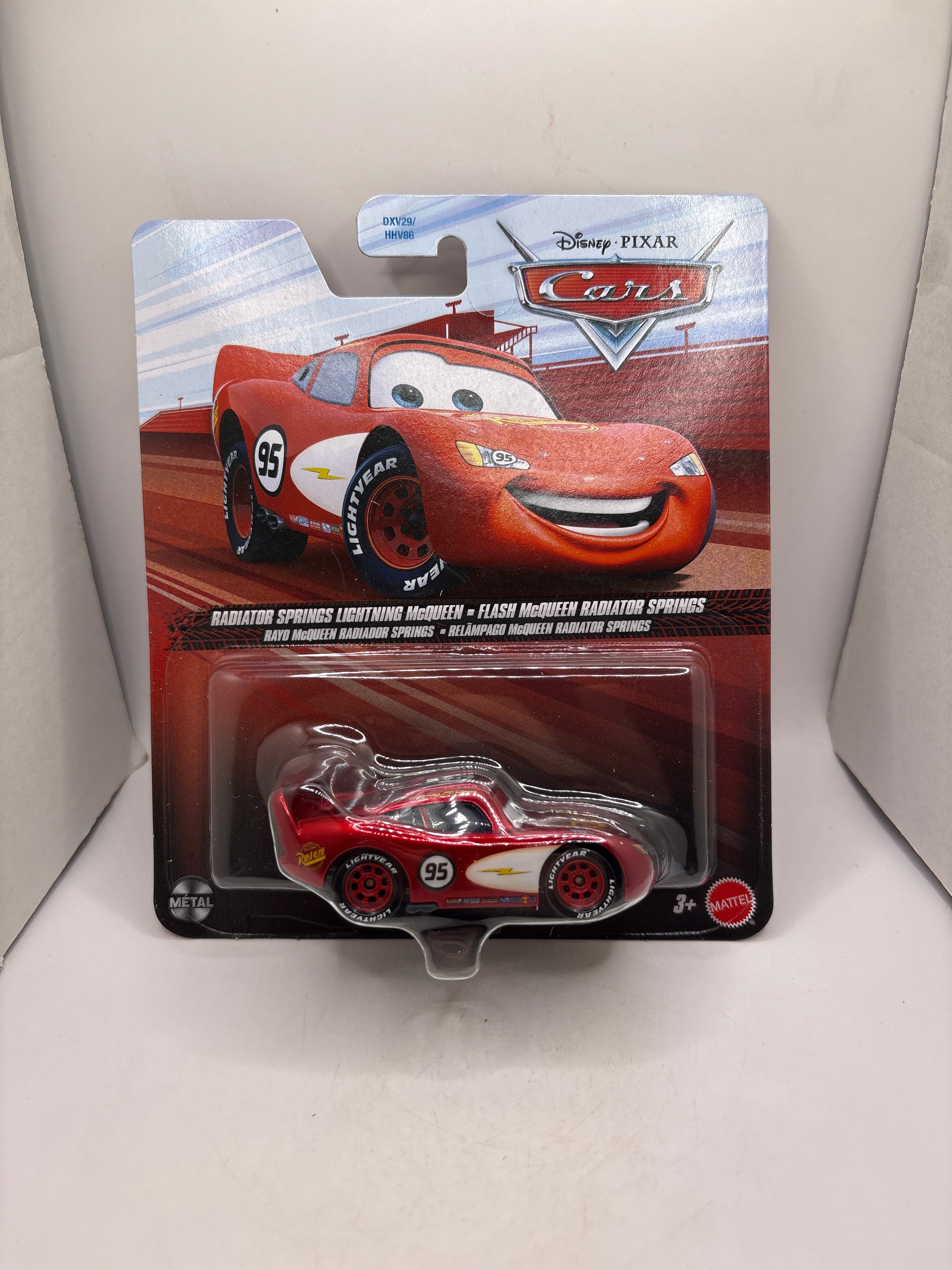 Disney Pixar Cars Radiator Springs Lightning McQueen Diecast red