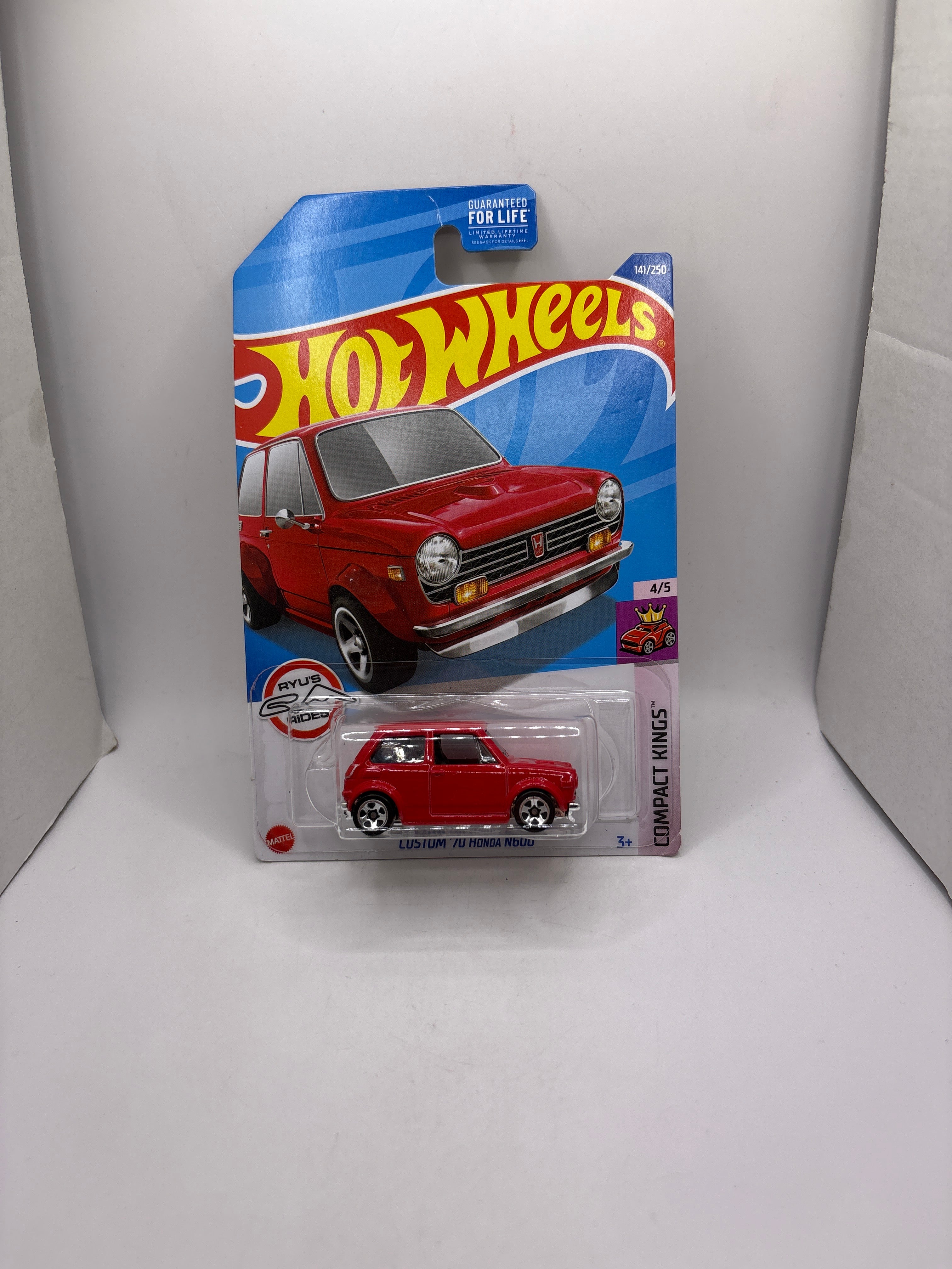 Hot Wheels Custom 70 Honda N600 Diecast red
