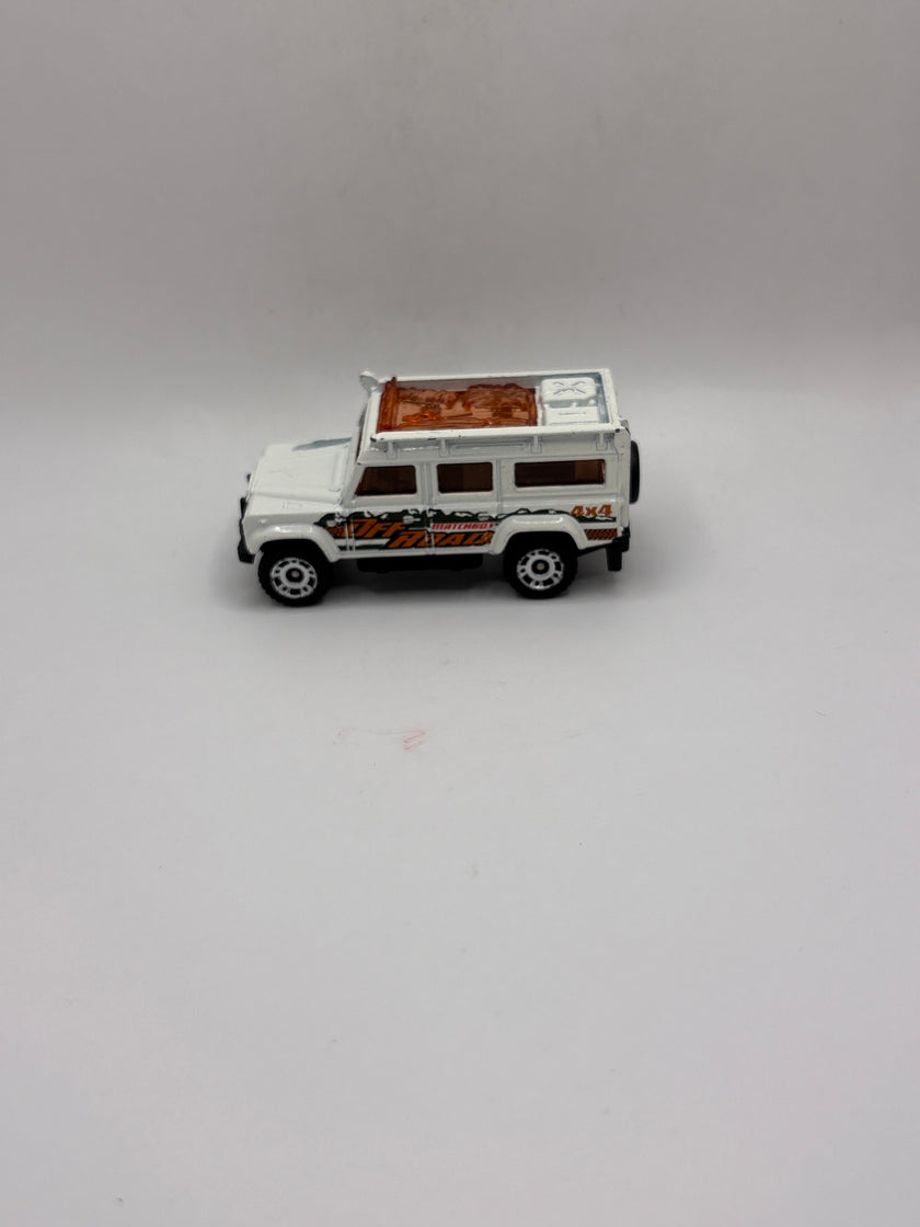 Matchbox 1997 Land Rover Defender 110 Diecast