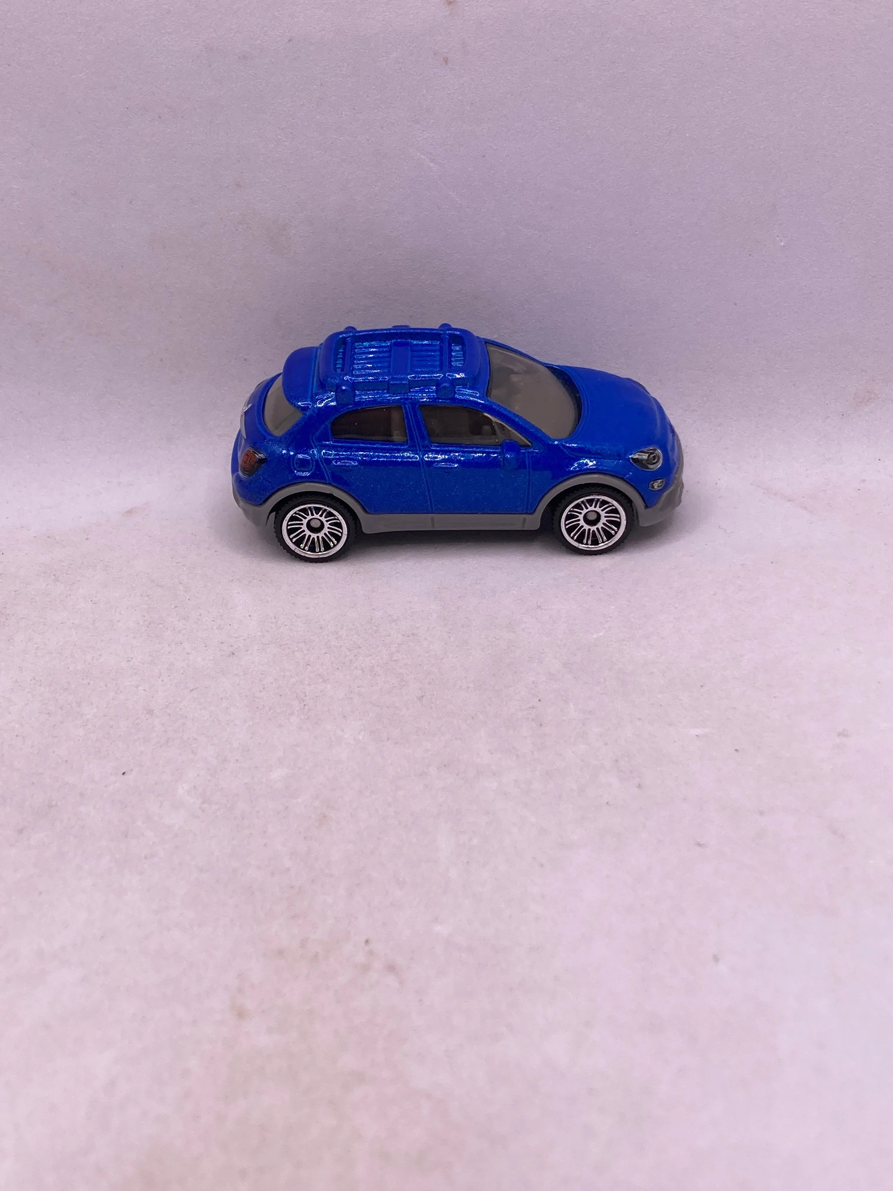 Matchbox 2016 Fiat 500X Diecast