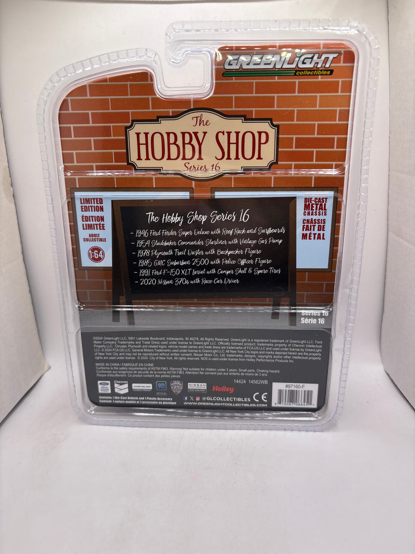 Greenlight 2020 Nissan 370Z With Race Car Driver Diecast