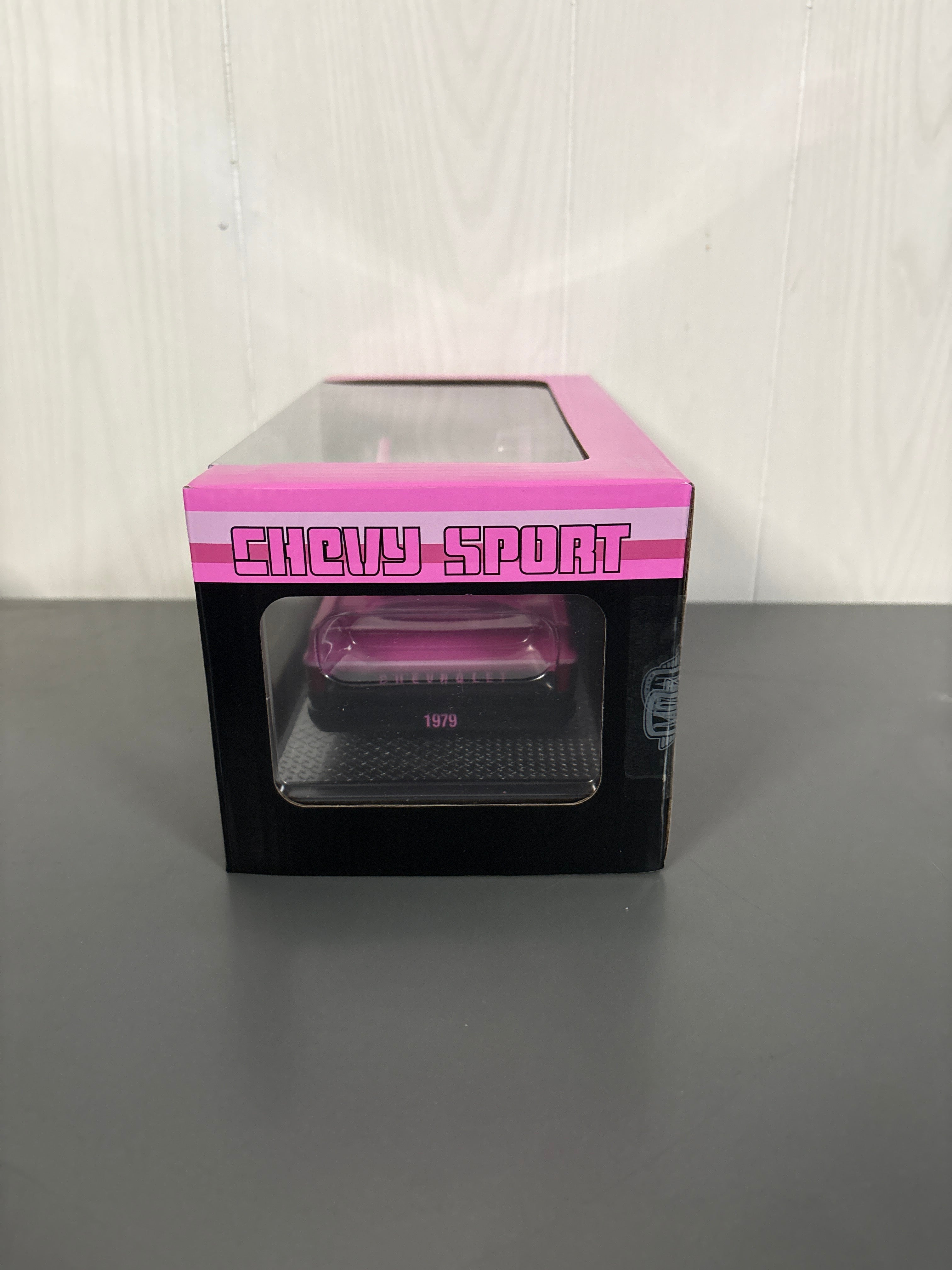 M2 1979 Chevrolet Scottsdale Chevy Sport Diecast