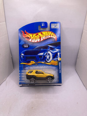 Hot Wheels Isuzu VehiCROSS Diecast