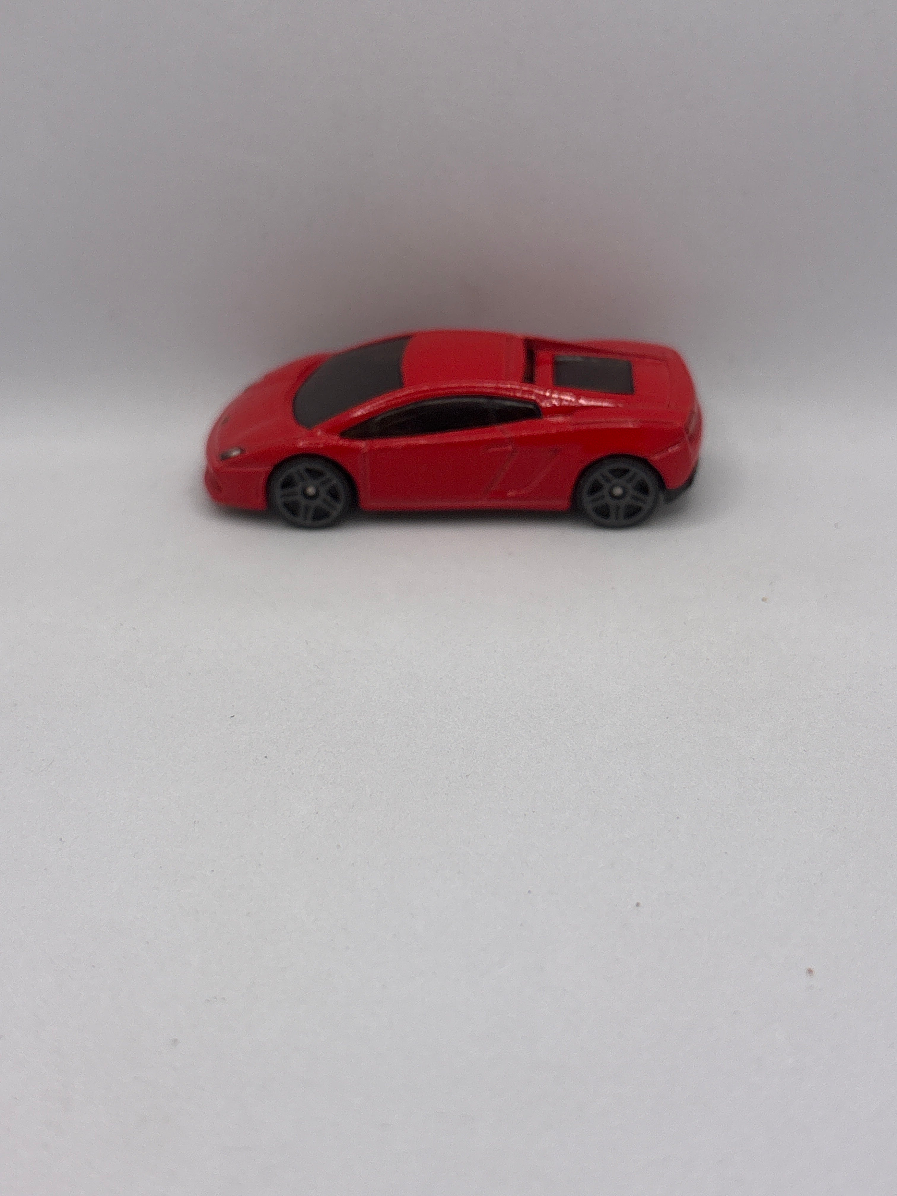 Hot Wheels Lamborghini Gallardo LP 560-4 Diecast