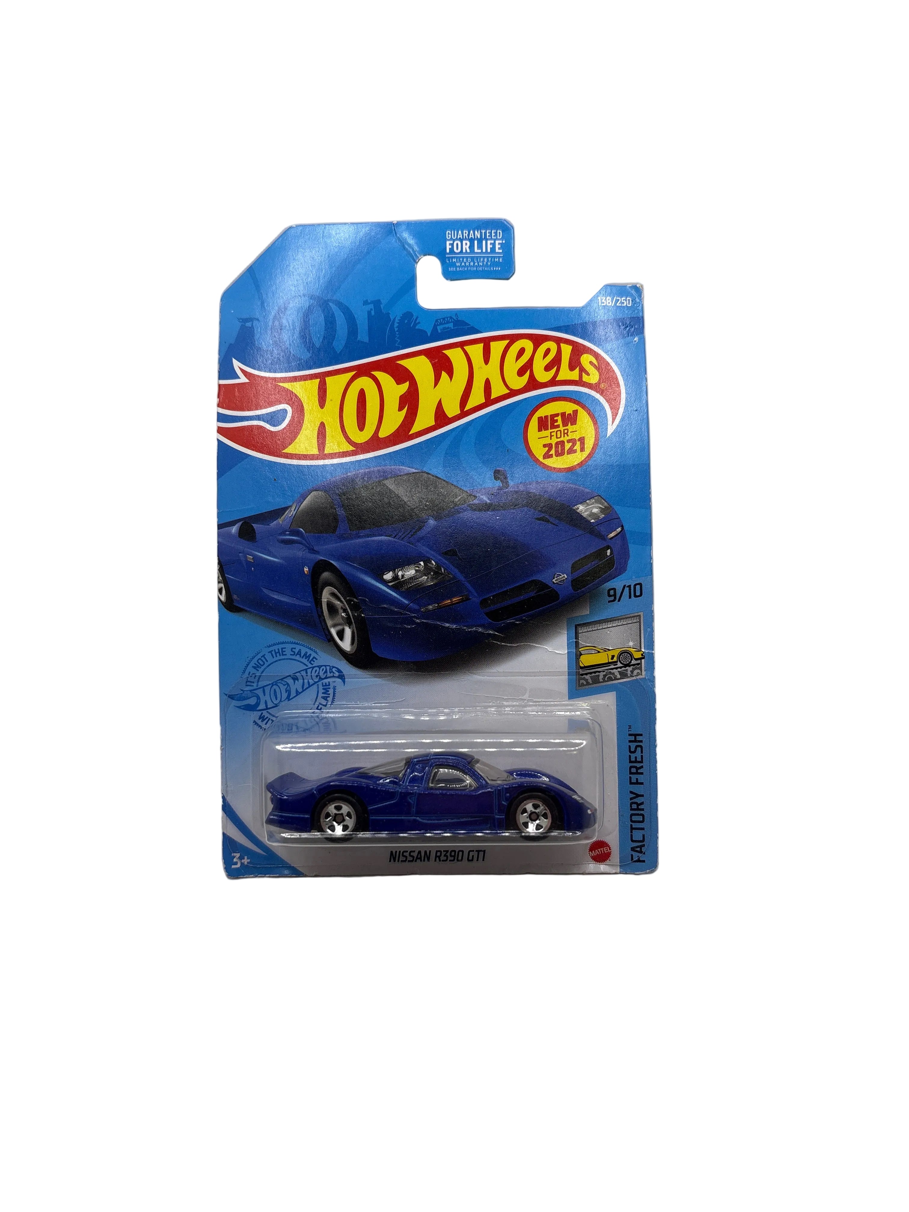 Hot Wheels Nissan R390 GT1 Diecast