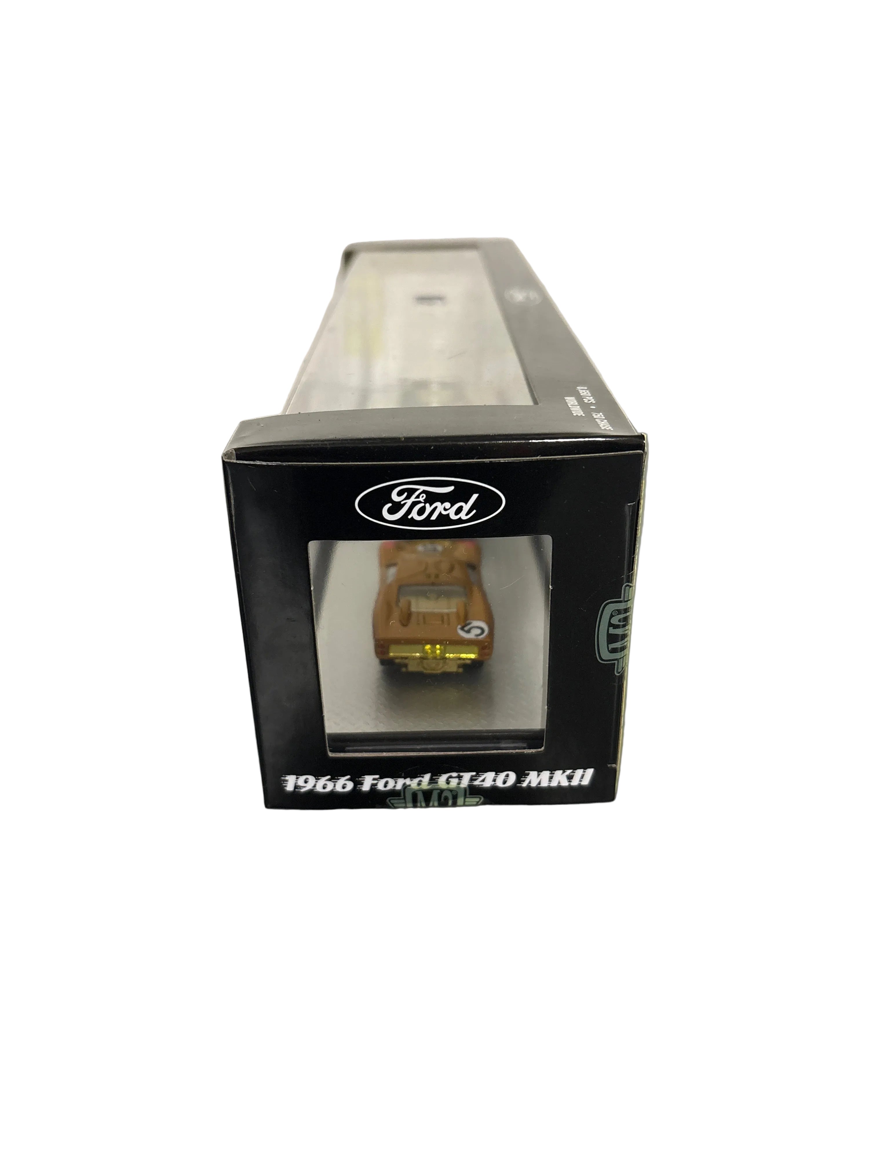 M2 1966 Ford GT40 MK II Diecast multi color